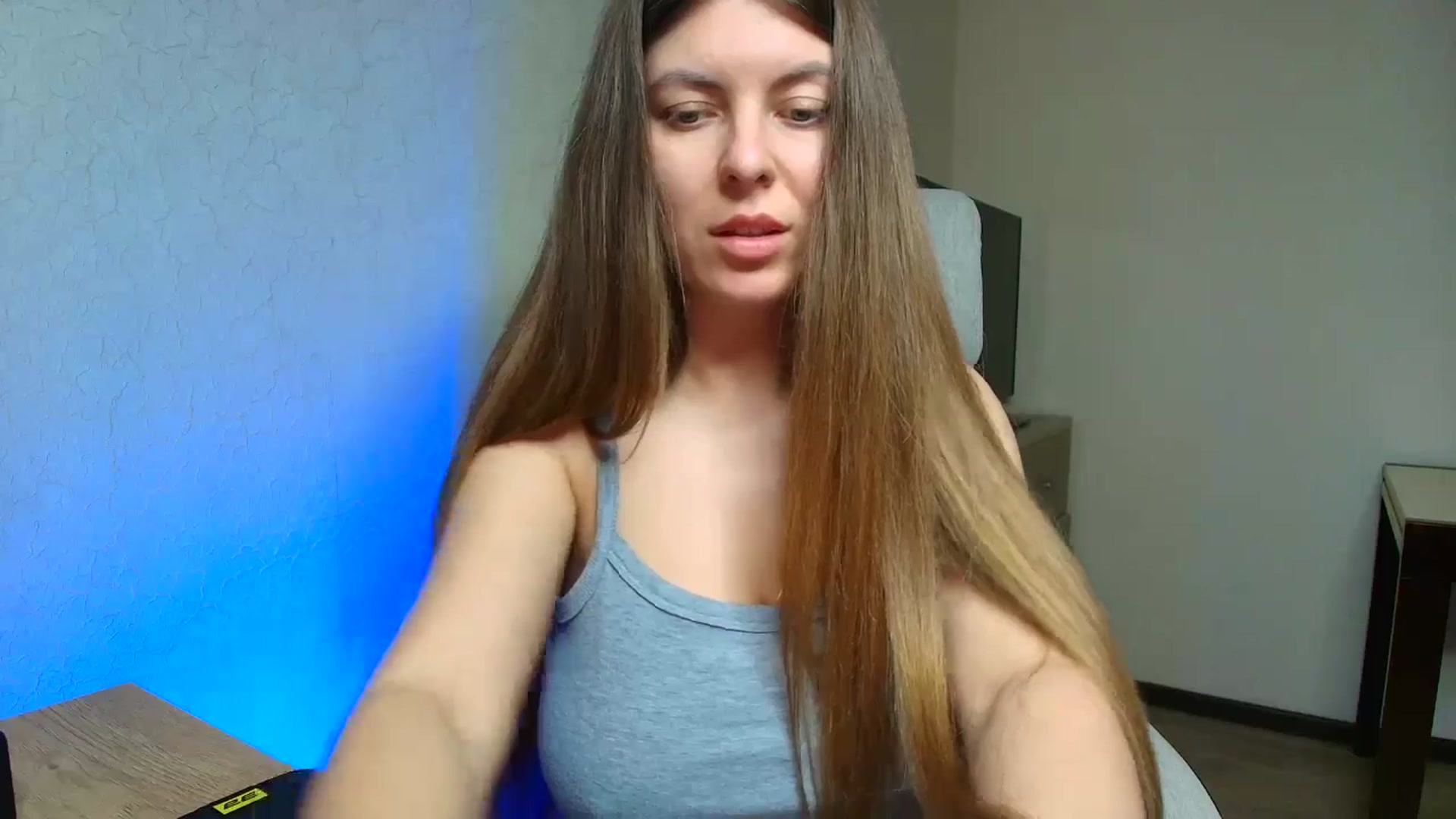 Gallery image thumbnail from BloodyMaria's myfreecams stream on, 05/05/2025, 13:23 image 13 of 20
