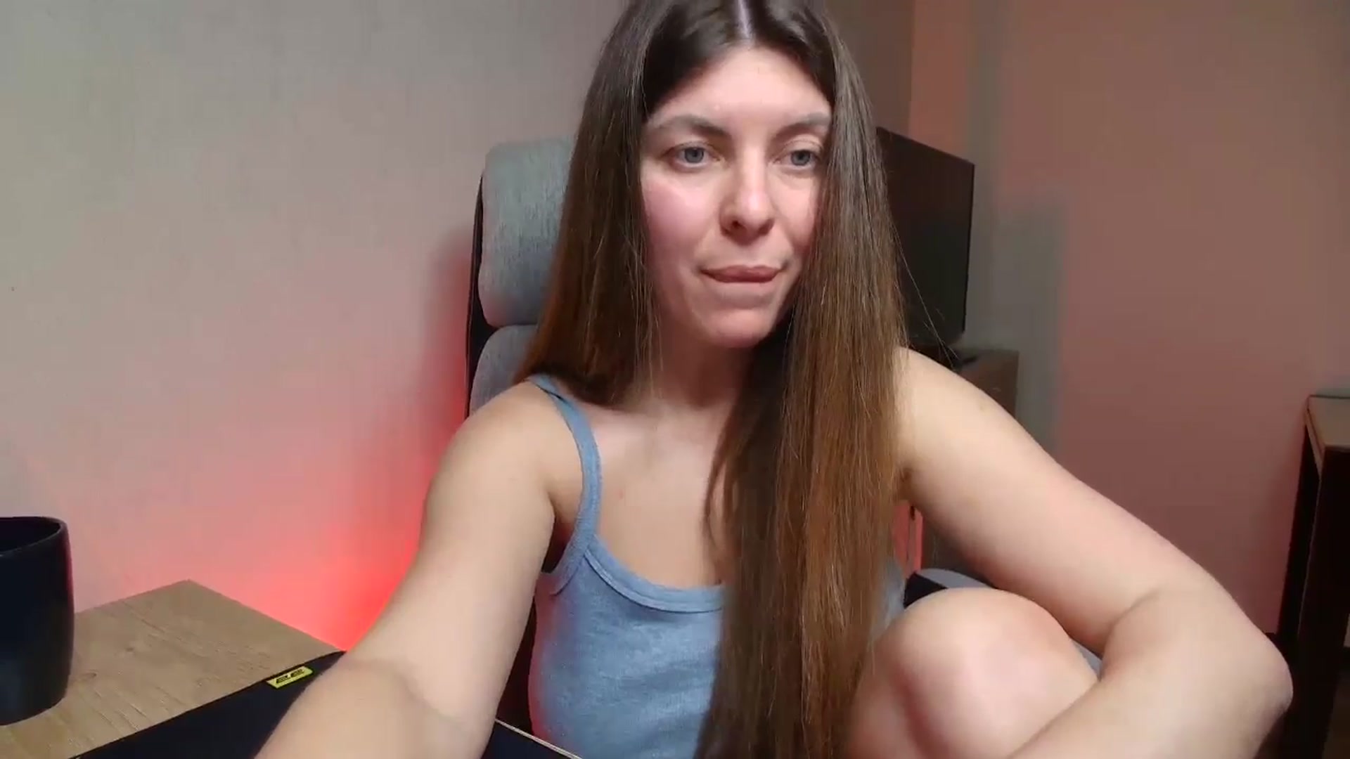 Gallery image thumbnail from BloodyMaria's myfreecams stream on, 05/06/2025, 18:28 image 14 of 20