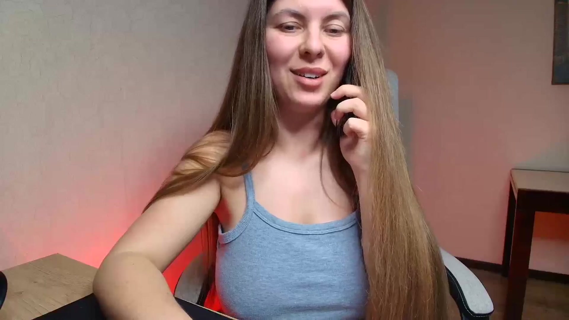 Gallery image thumbnail from BloodyMaria's myfreecams stream on, 05/06/2025, 18:28 image 2 of 20