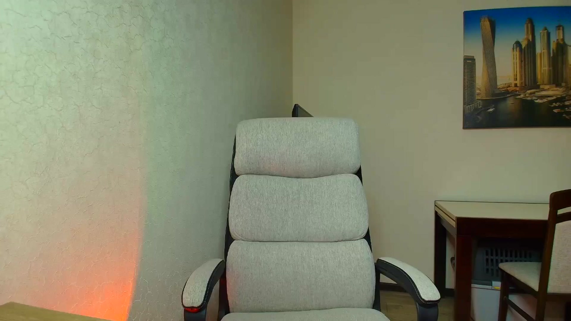 Gallery image thumbnail from BloodyMaria's myfreecams stream on, 05/18/2025, 19:31 image 2 of 20