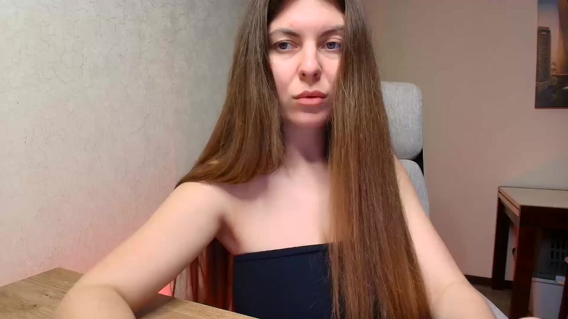 Gallery image thumbnail from BloodyMaria's myfreecams stream on, 05/20/2025, 15:43 image 2 of 20