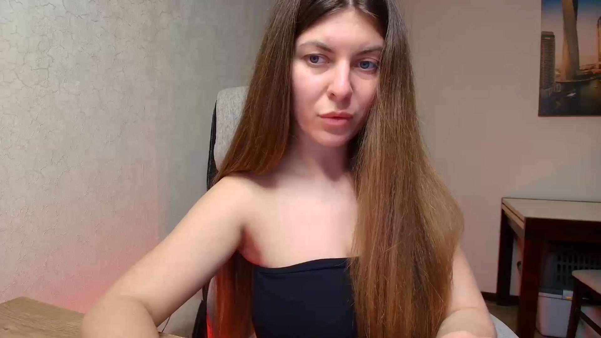 Gallery image thumbnail from BloodyMaria's myfreecams stream on, 05/20/2025, 15:43 image 17 of 20