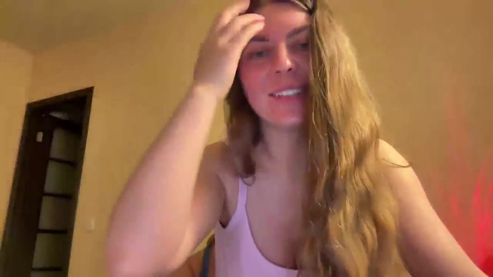 Gallery image thumbnail from BloodyMaria's myfreecams stream on, 06/03/2025, 20:54 image 19 of 20