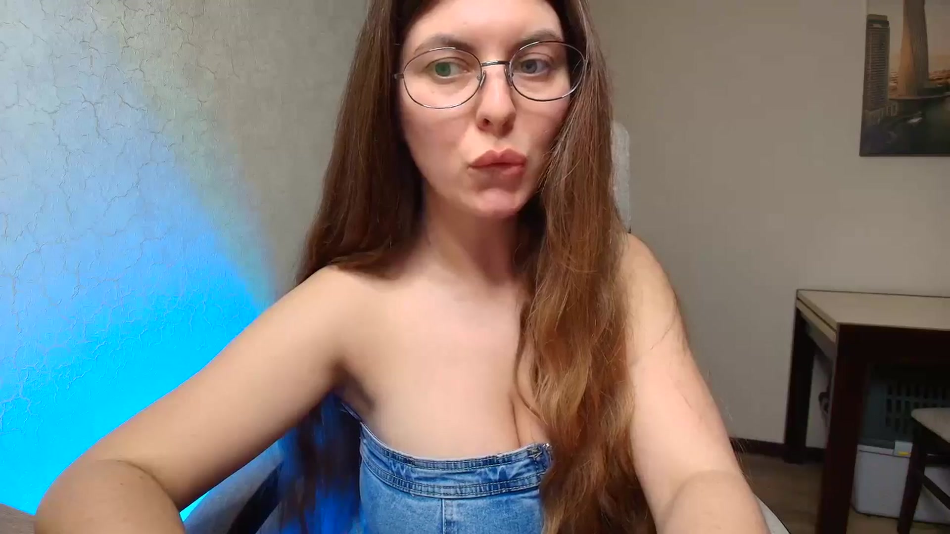Gallery image thumbnail from BloodyMaria's myfreecams stream on, 06/28/2025, 13:41 image 20 of 20