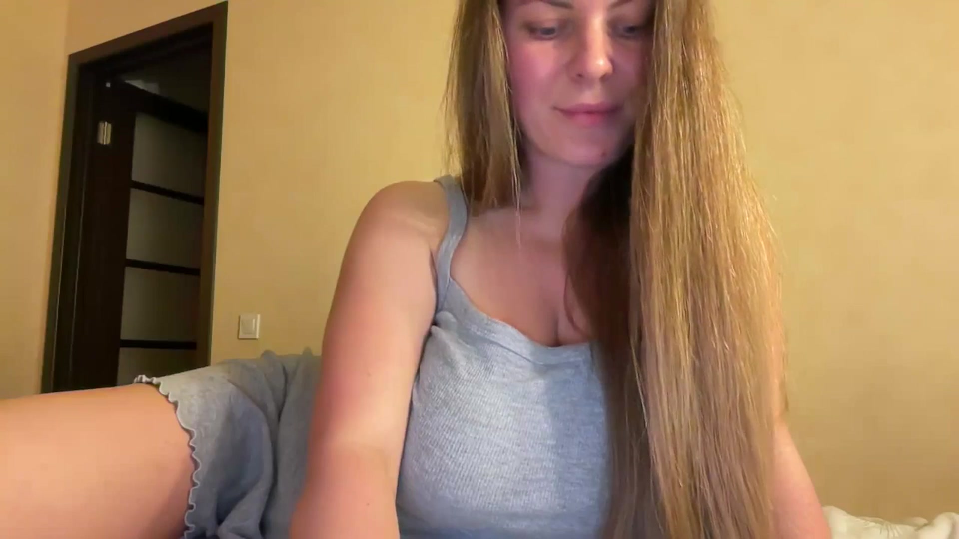 Gallery image thumbnail from BloodyMaria's myfreecams stream on, 07/22/2025, 19:18 image 3 of 20