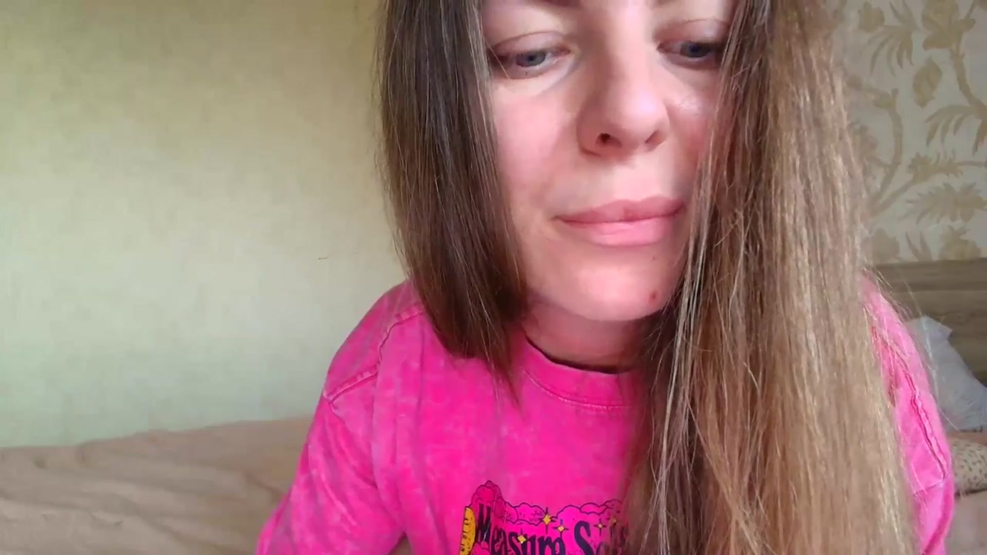 Gallery image thumbnail from BloodyMaria's myfreecams stream on, 07/27/2025, 16:44 image 16 of 20