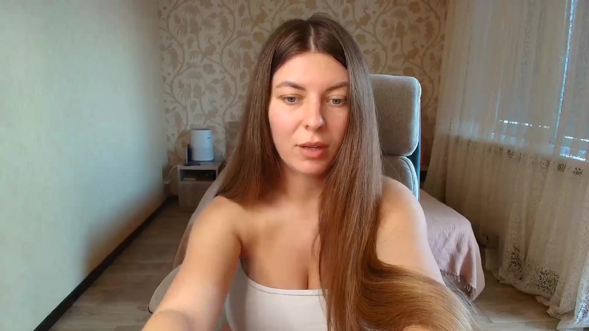 Gallery image thumbnail from BloodyMaria's myfreecams stream on, 08/02/2025, 09:48 image 10 of 20