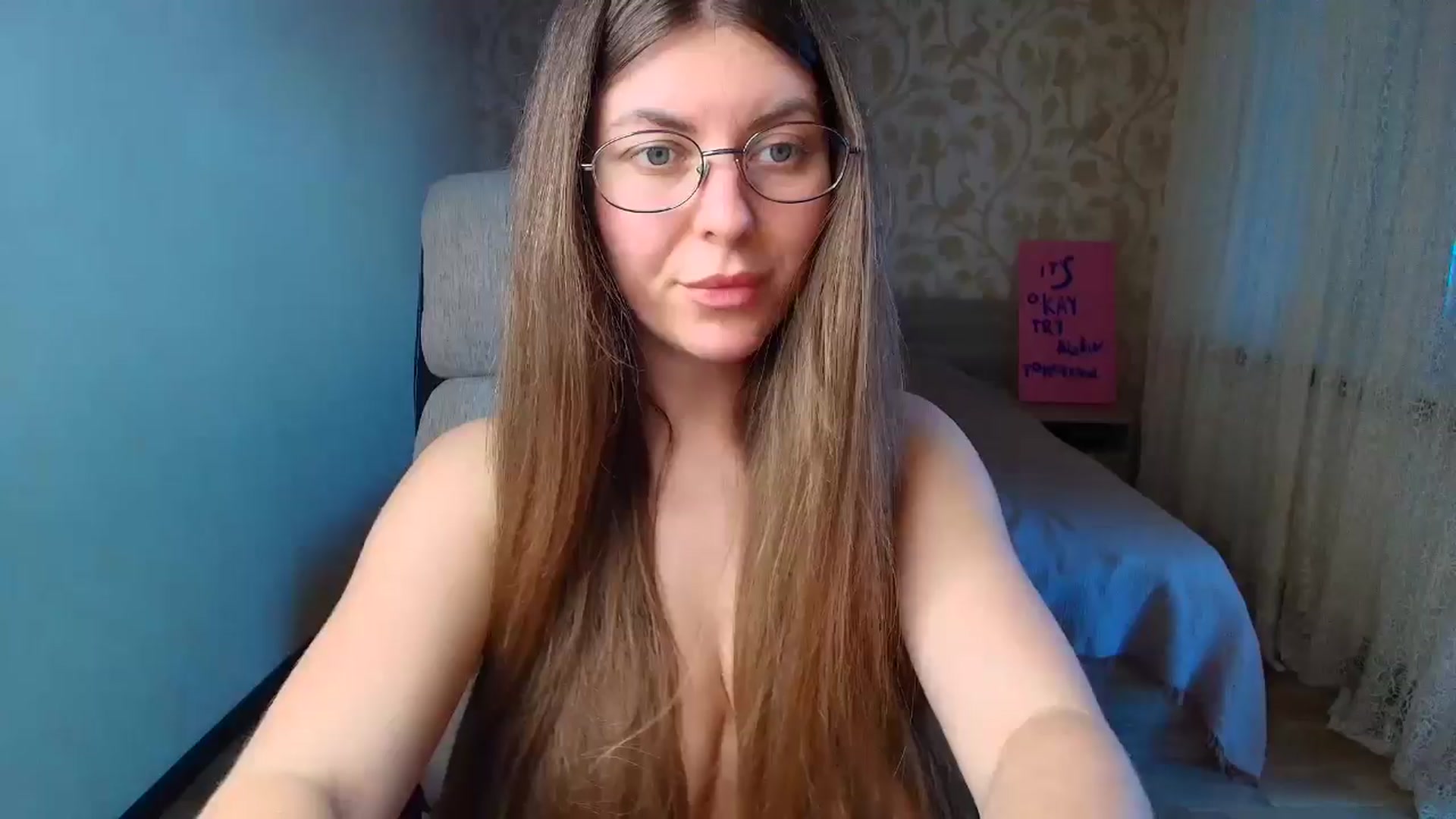 Gallery image thumbnail from BloodyMaria's myfreecams stream on, 08/03/2025, 16:28 image 17 of 20