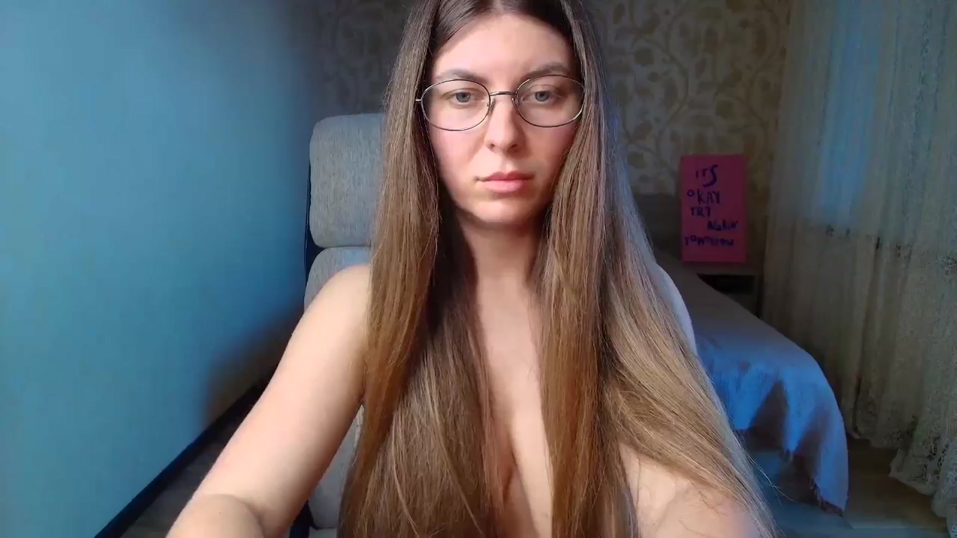 Gallery image thumbnail from BloodyMaria's myfreecams stream on, 08/03/2025, 16:28 image 18 of 20