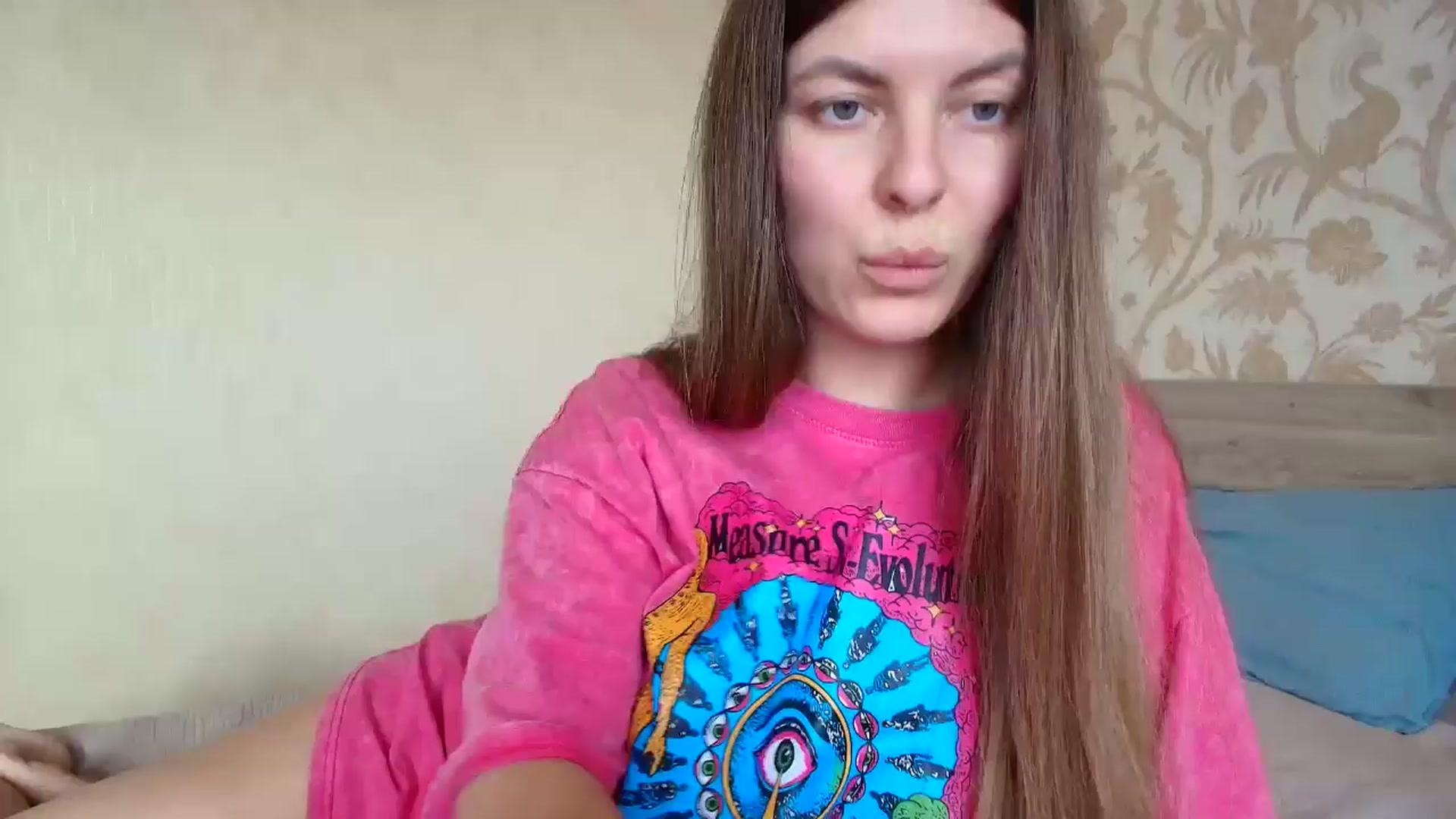 Gallery image thumbnail from BloodyMaria's myfreecams stream on, 08/08/2025, 10:36 image 9 of 20