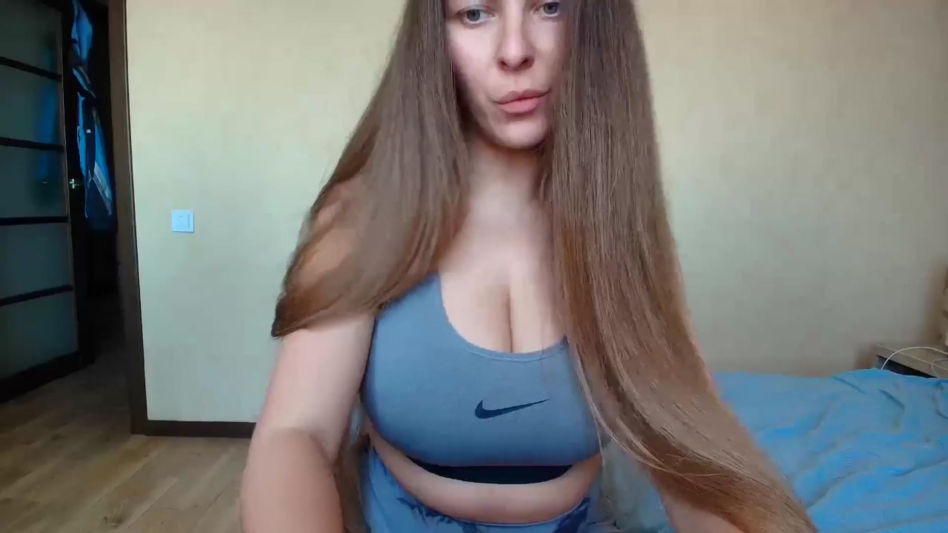 Gallery image thumbnail from BloodyMaria's myfreecams stream on, 08/09/2025, 15:03 image 17 of 20