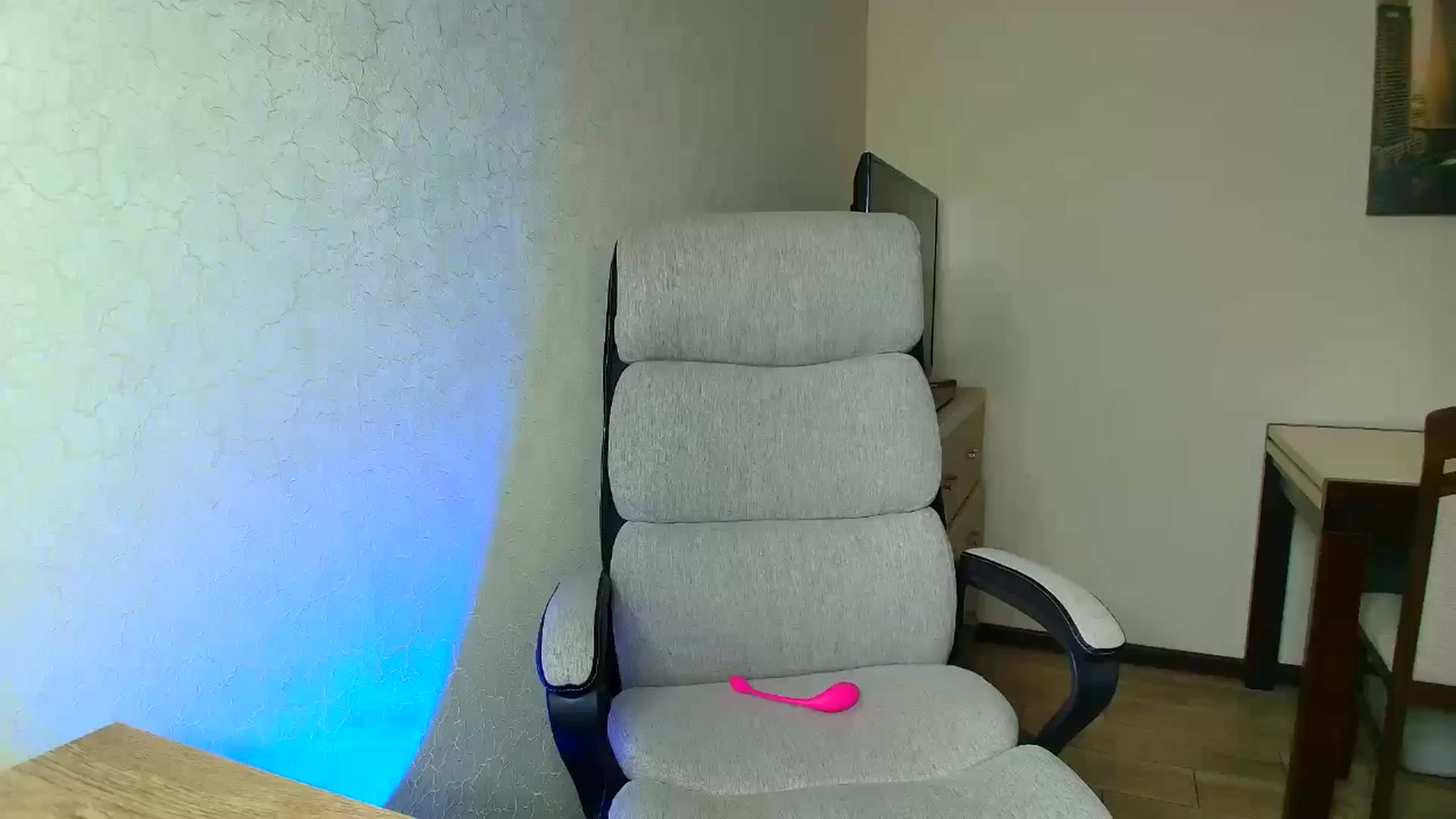 Gallery image thumbnail from BloodyMaria's myfreecams stream on, 09/20/2025, 21:08 image 1 of 20