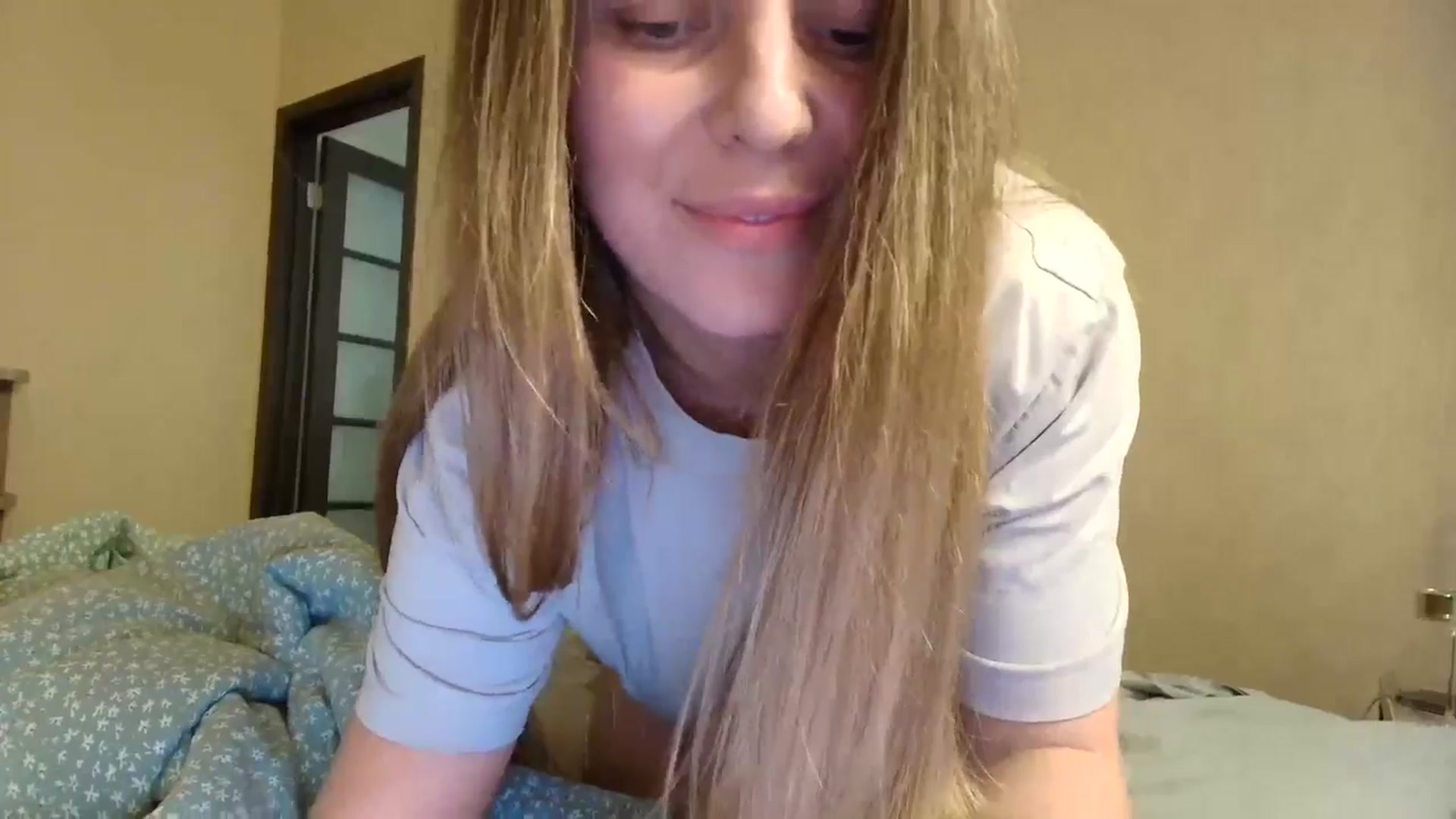 Gallery image thumbnail from BloodyMaria's myfreecams stream on, 10/05/2025, 19:19 image 18 of 20