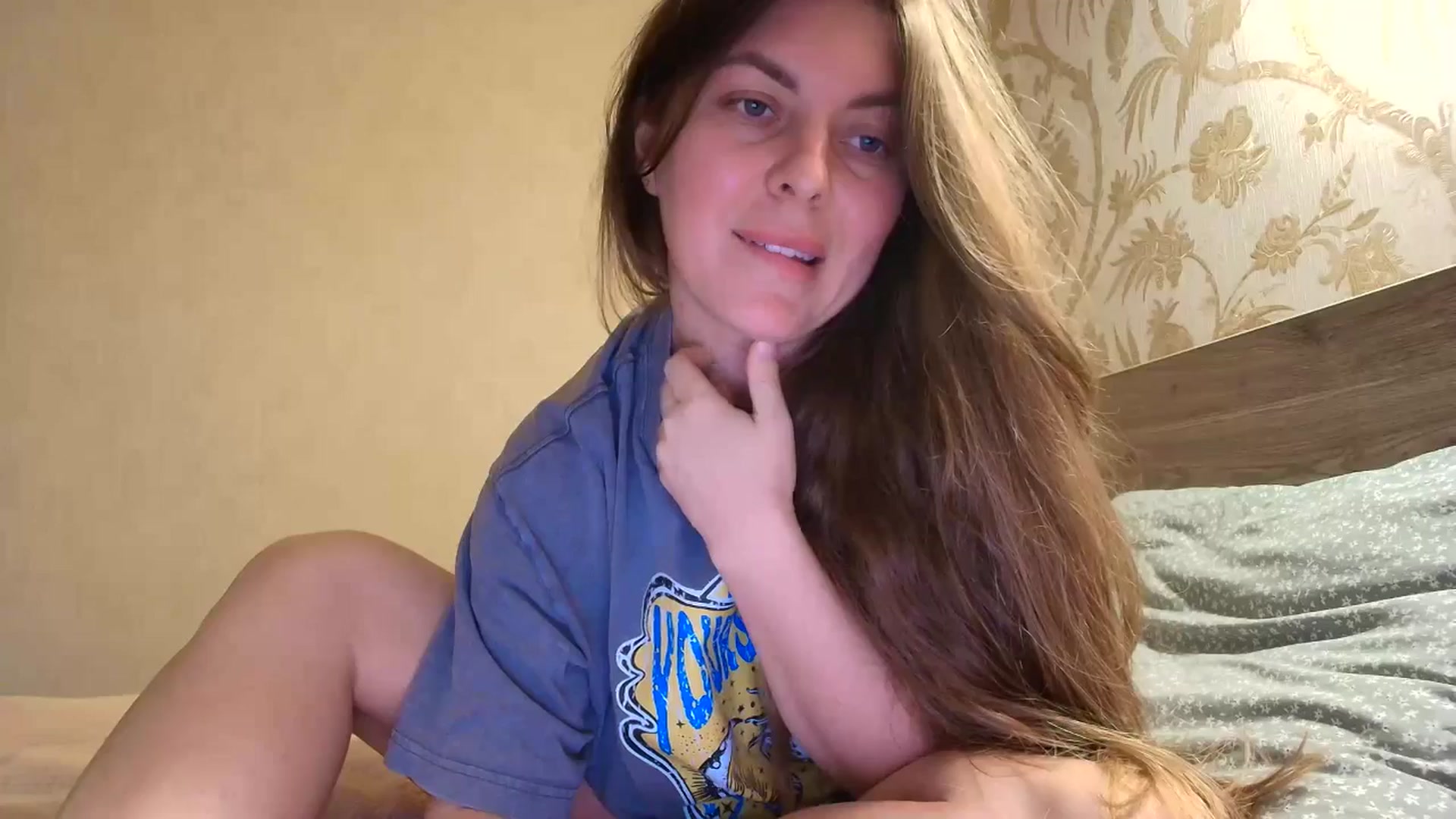 Gallery image thumbnail from BloodyMaria's myfreecams stream on, 10/15/2025, 15:26 image 14 of 20