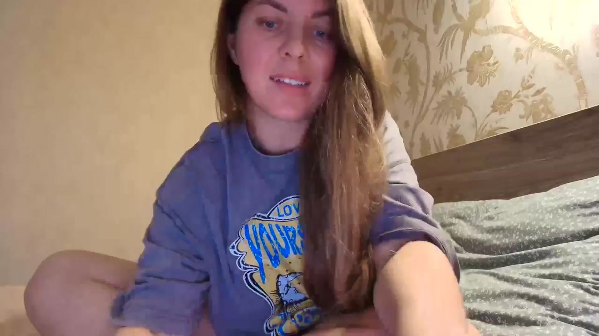 Gallery image thumbnail from BloodyMaria's myfreecams stream on, 10/15/2025, 15:26 image 6 of 20