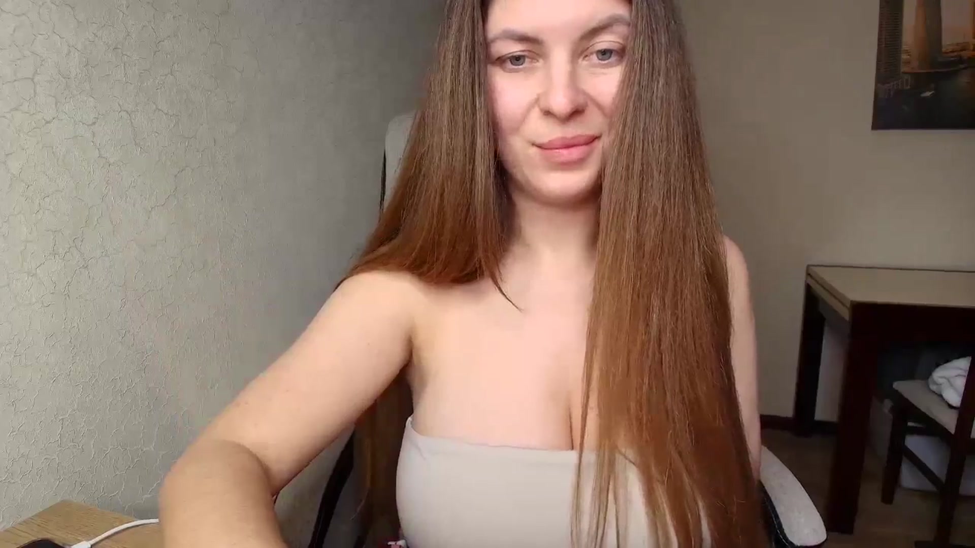 Gallery image thumbnail from BloodyMaria's myfreecams stream on, 10/29/2025, 12:56 image 11 of 20