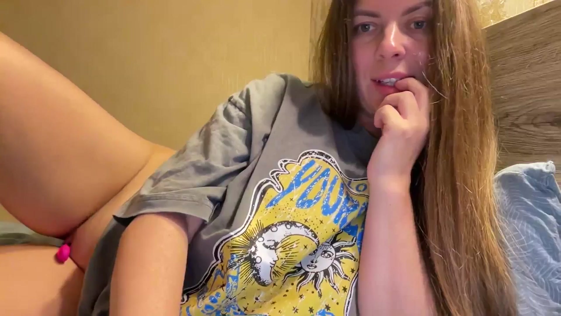 Gallery image thumbnail from BloodyMaria's myfreecams stream on, 10/29/2025, 15:18 image 20 of 20