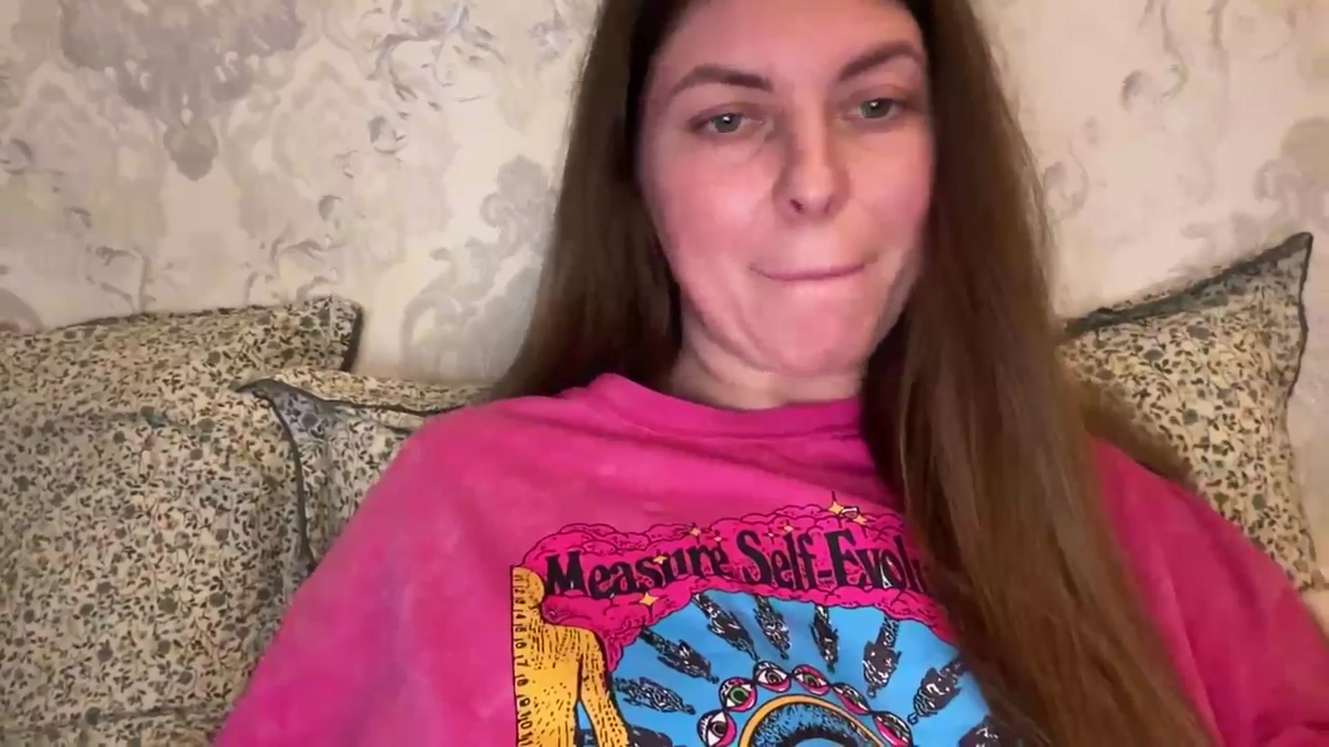 Gallery image thumbnail from BloodyMaria's myfreecams stream on, 11/18/2025, 17:42 image 18 of 20