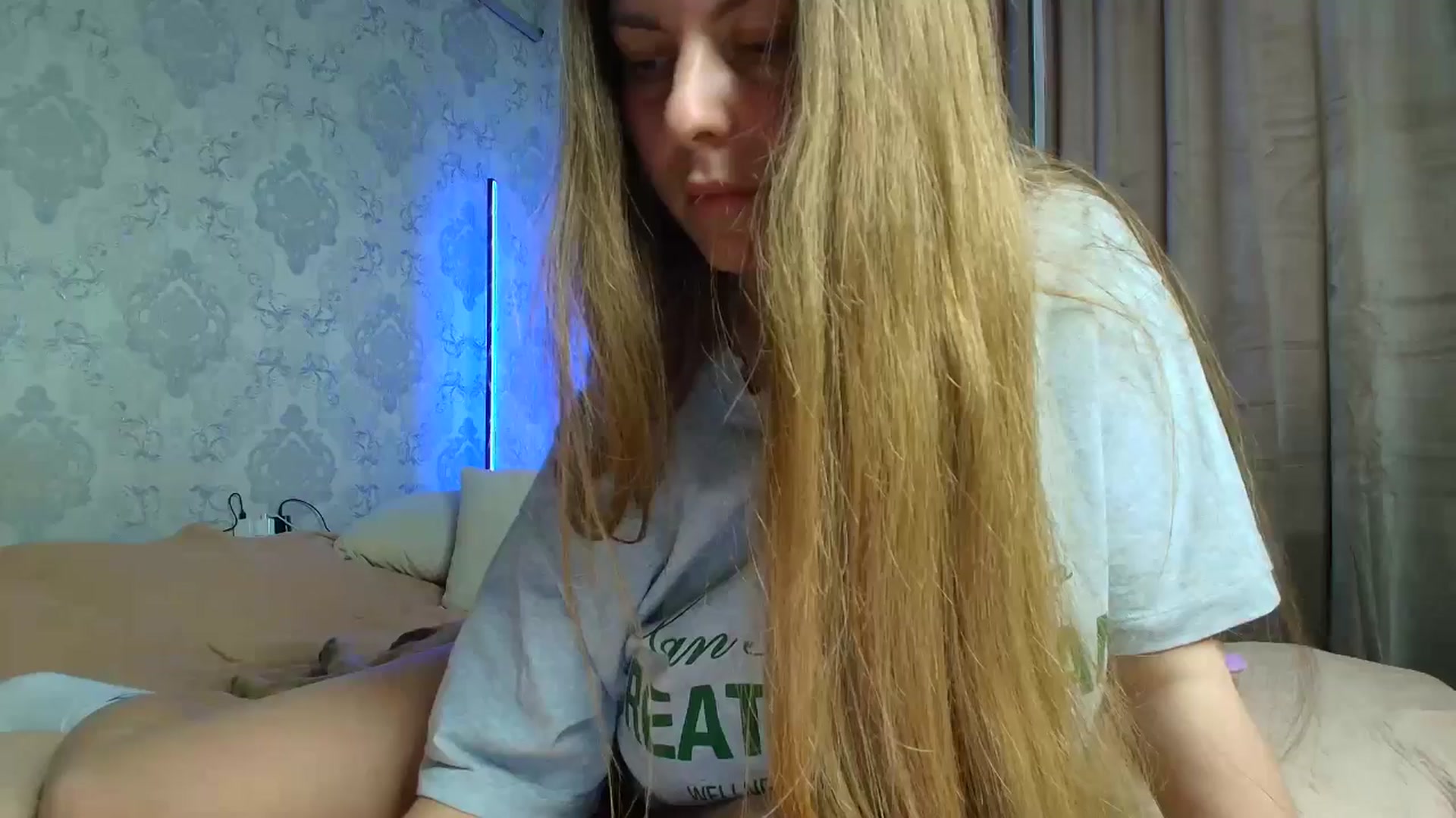 Gallery image thumbnail from BloodyMaria's myfreecams stream on, 12/15/2025, 12:42 image 20 of 20