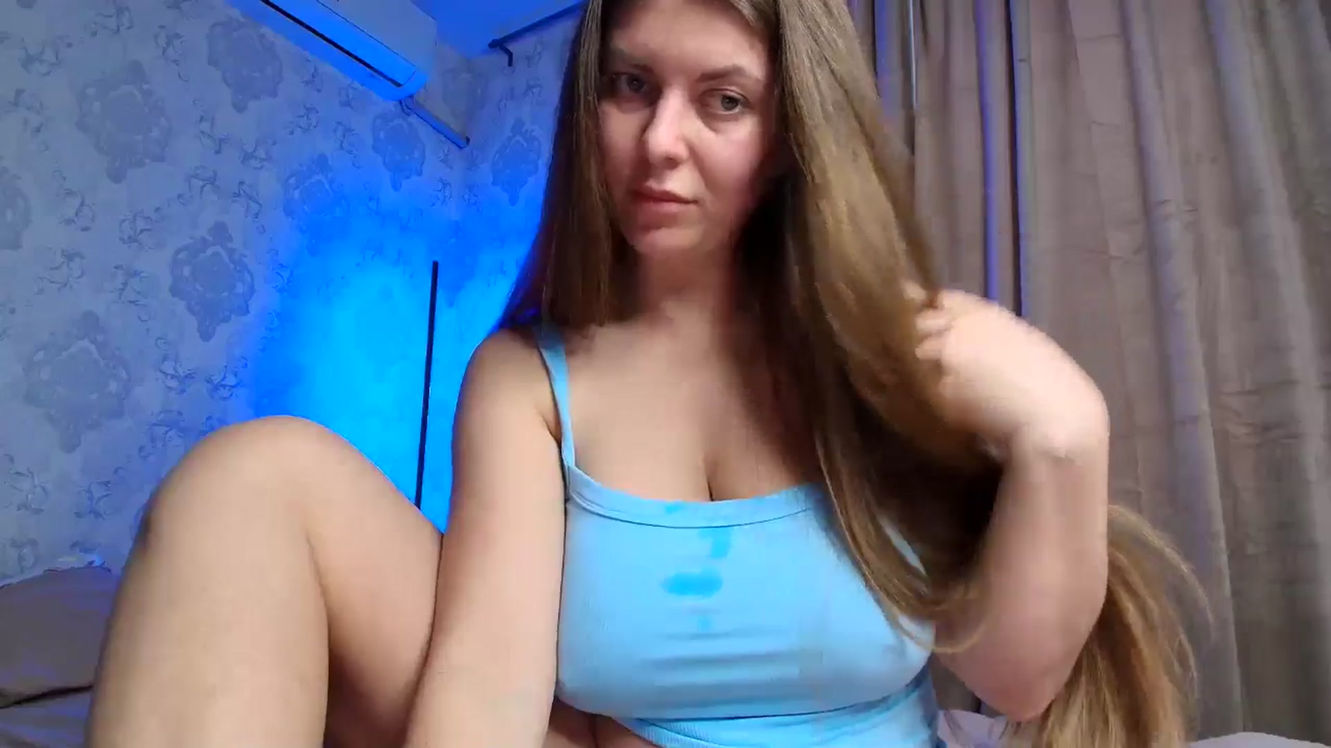 Gallery image thumbnail from BloodyMaria's myfreecams stream on, 01/13/2026, 13:30 image 16 of 20