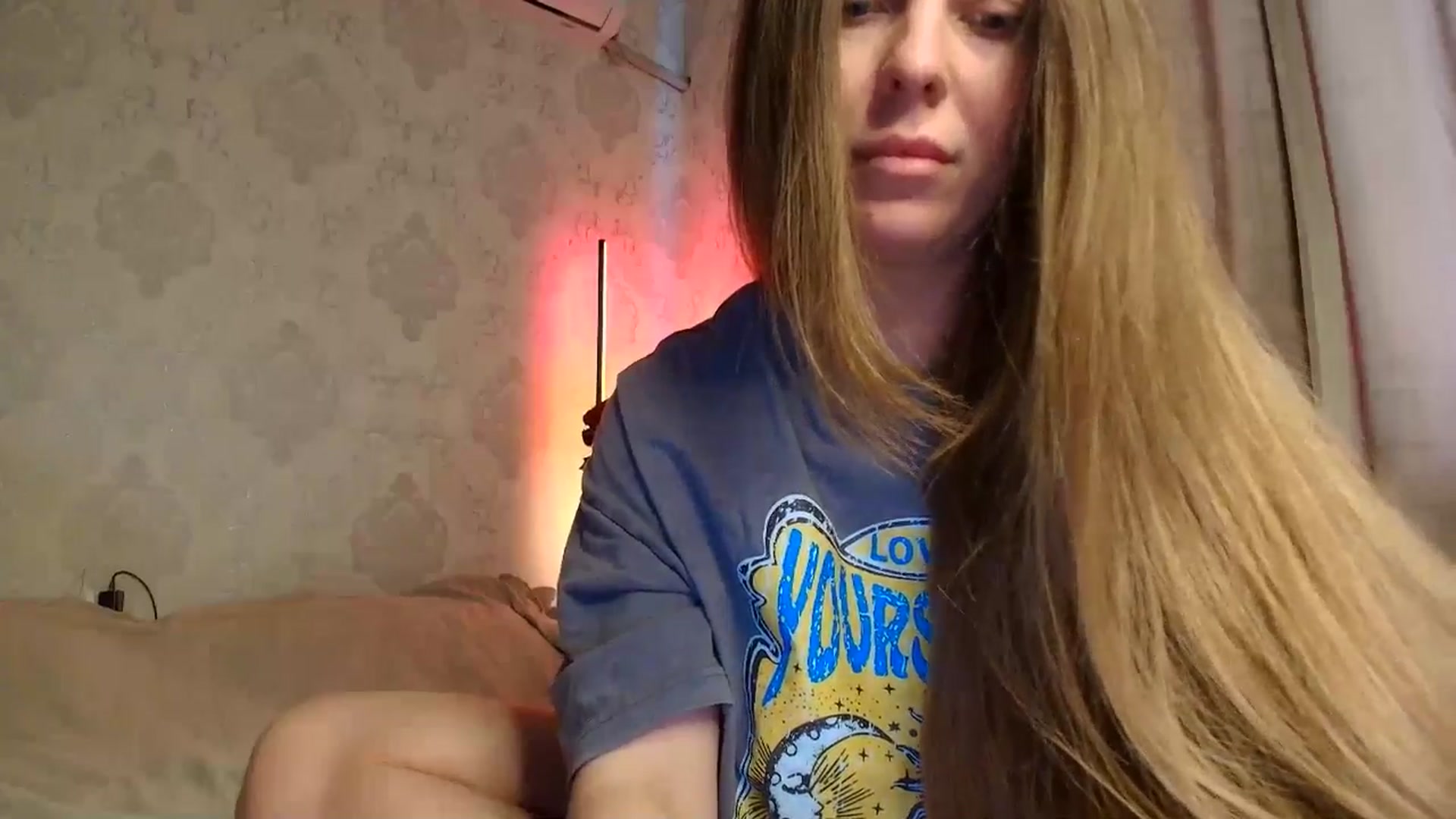 Gallery image thumbnail from BloodyMaria's myfreecams stream on, 04/07/2026, 09:03 image 11 of 20
