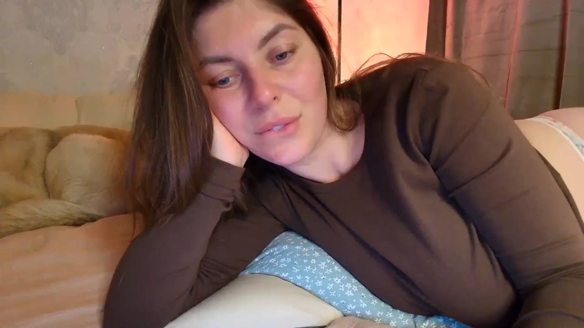 Gallery image thumbnail from BloodyMaria's myfreecams stream on, 04/11/2026, 12:14 image 16 of 20