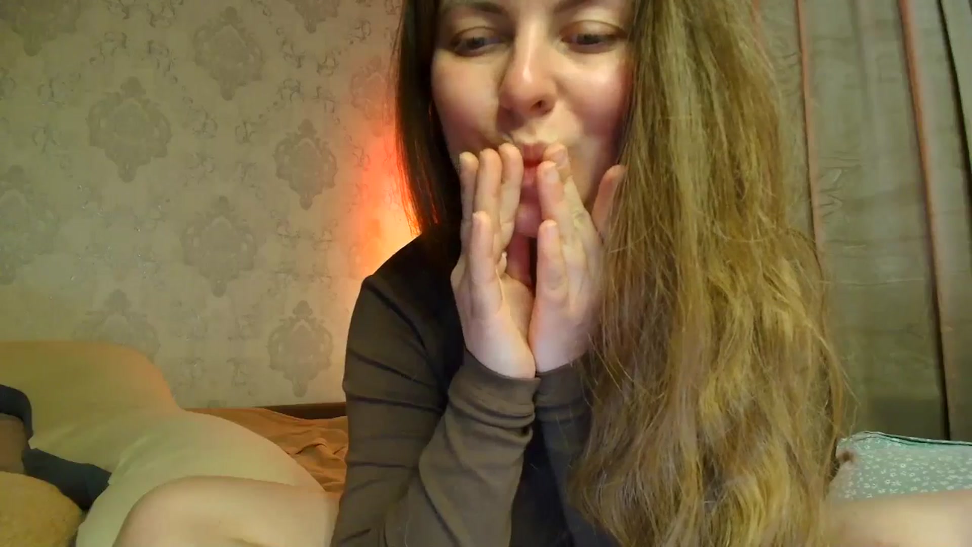 Gallery image thumbnail from BloodyMaria's myfreecams stream on, 04/11/2026, 12:14 image 13 of 20