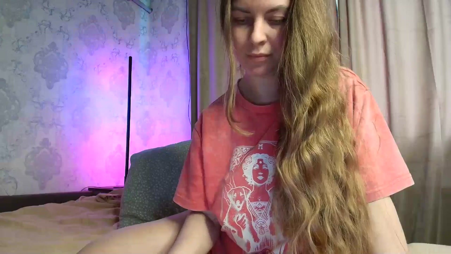 Gallery image thumbnail from BloodyMaria's myfreecams stream on, 04/15/2026, 08:41 image 13 of 20