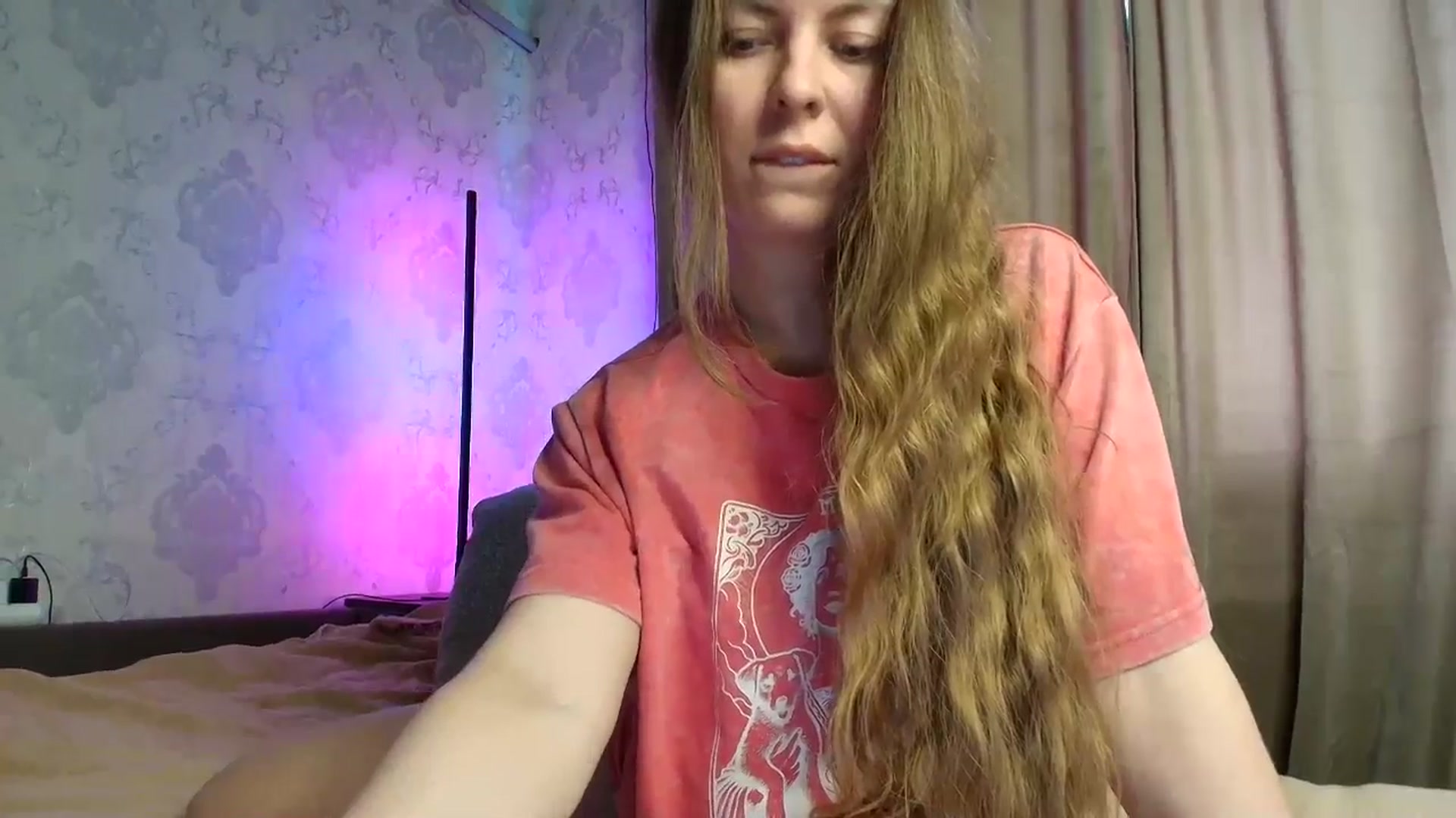 Gallery image thumbnail from BloodyMaria's myfreecams stream on, 04/15/2026, 08:41 image 18 of 20