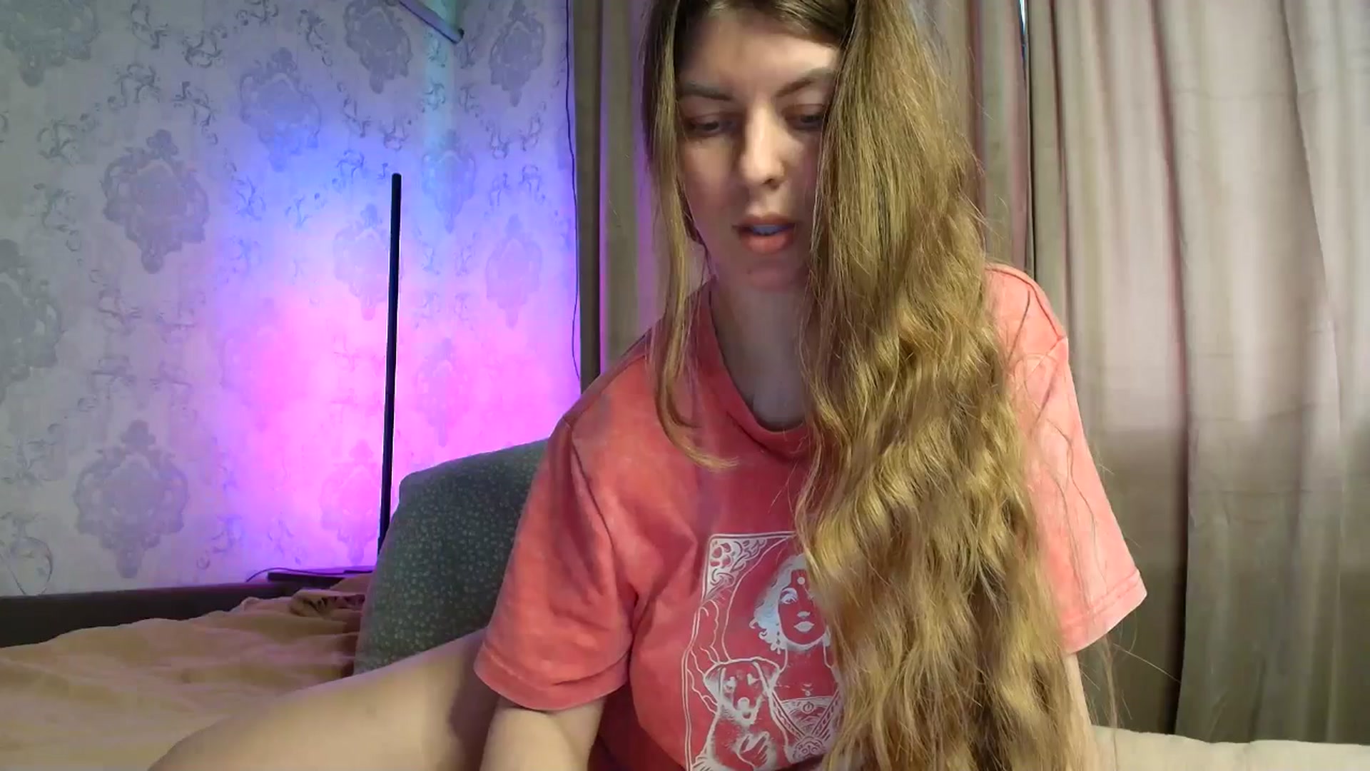 Gallery image thumbnail from BloodyMaria's myfreecams stream on, 04/15/2026, 08:41 image 14 of 20