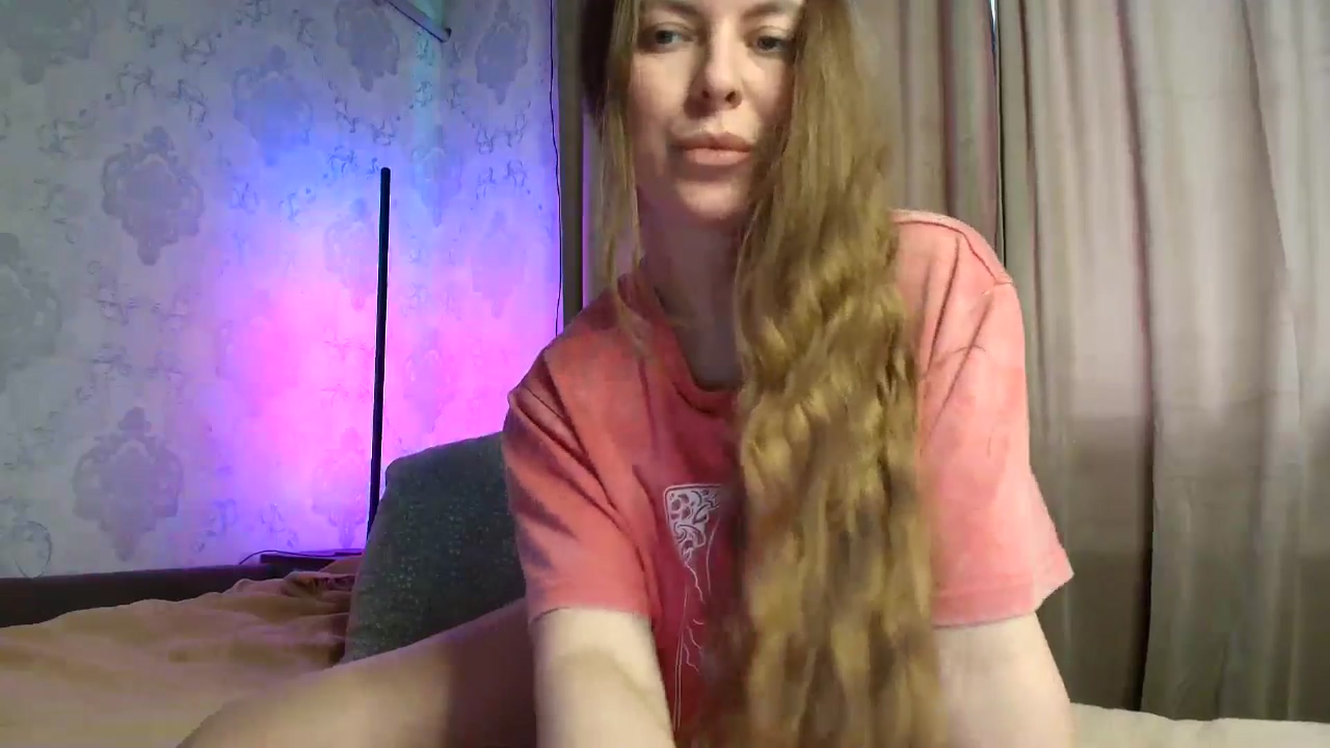 Gallery image thumbnail from BloodyMaria's myfreecams stream on, 04/15/2026, 08:41 image 15 of 20