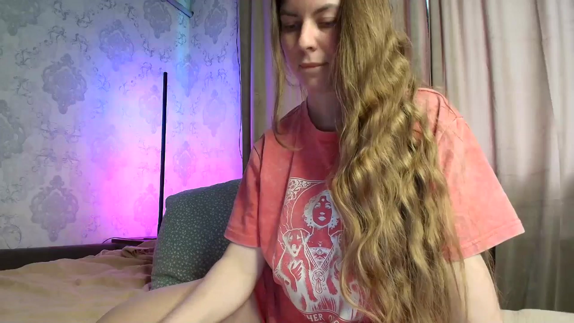 Gallery image thumbnail from BloodyMaria's myfreecams stream on, 04/15/2026, 08:41 image 12 of 20