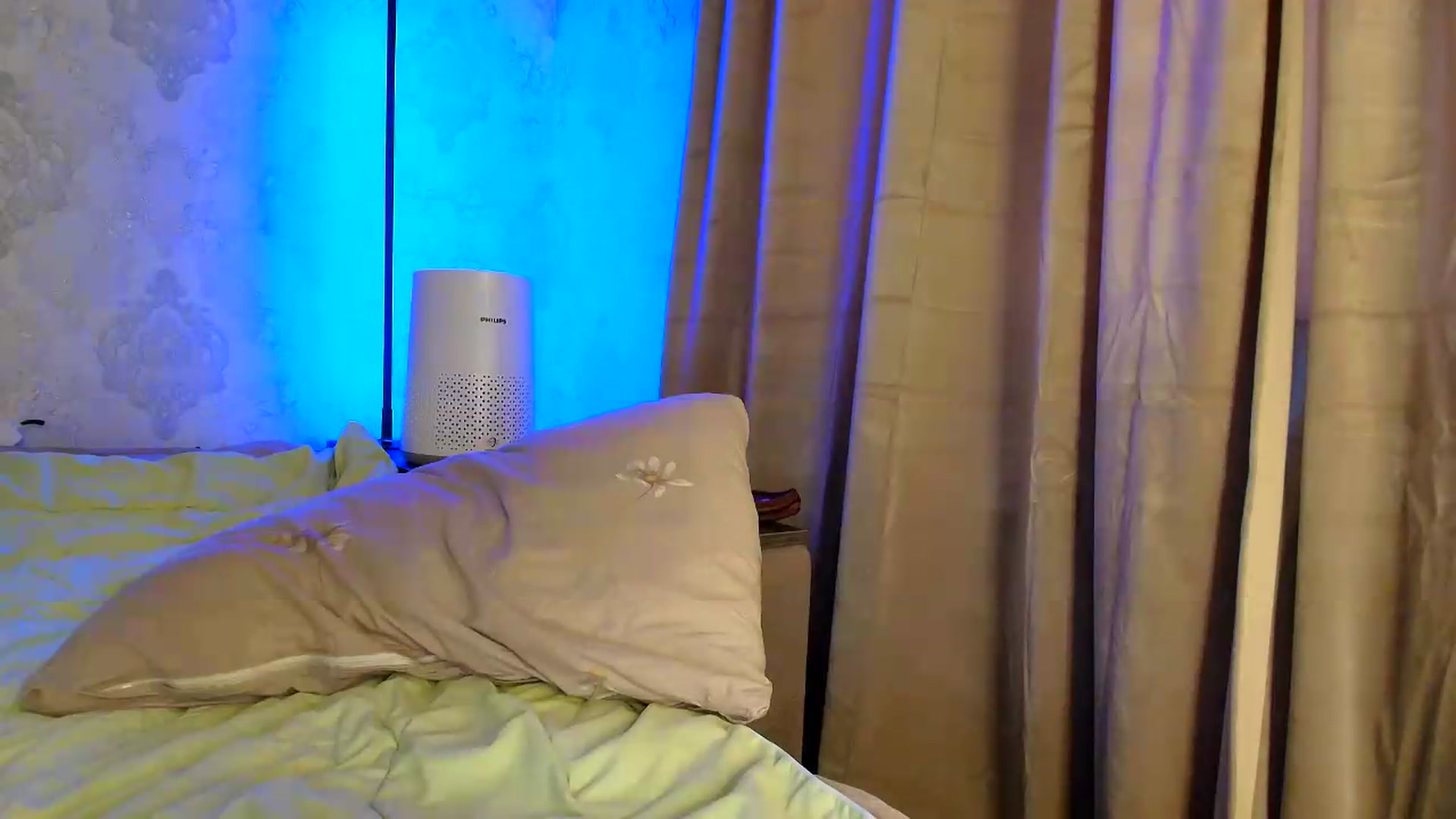 Gallery image thumbnail from BloodyMaria's myfreecams stream on, 07/24/2026, 06:44 image 5 of 20