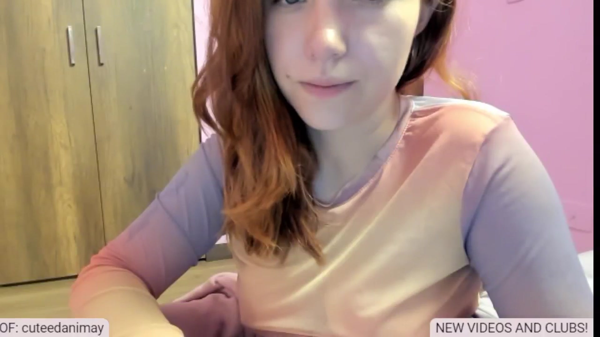 Gallery image thumbnail from BloomDani's myfreecams stream on, 11/25/2024, 12:54 image 18 of 20