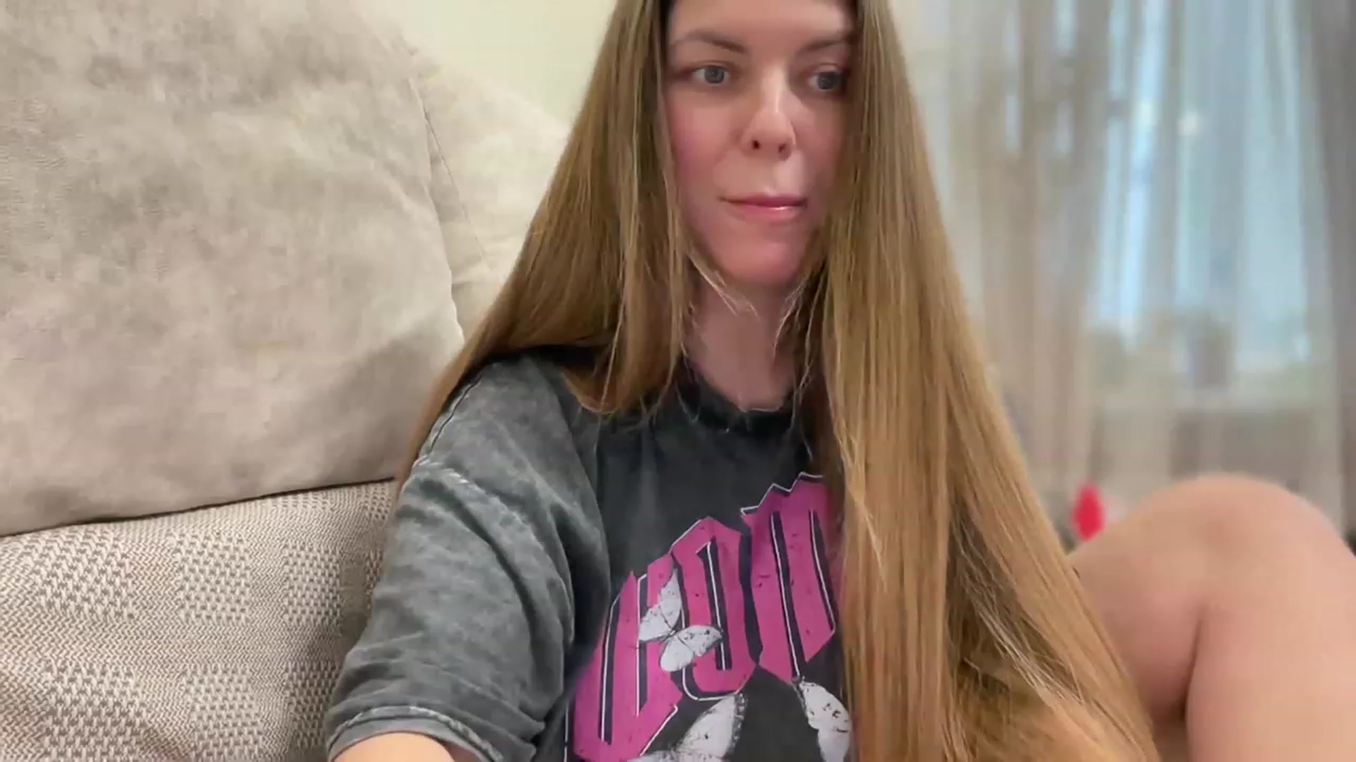 Gallery image thumbnail from BlooodyMari's myfreecams stream on, 02/17/2023, 13:55 image 1 of 20