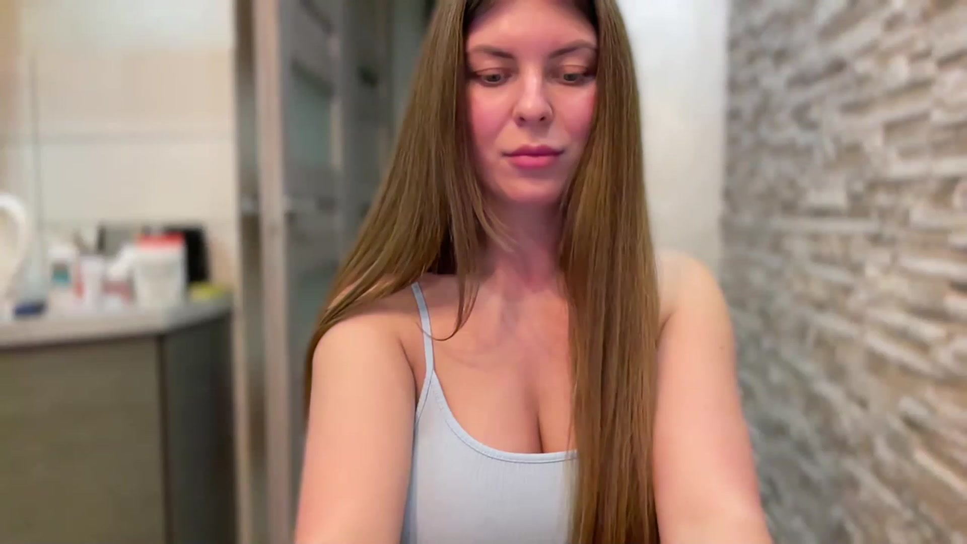 Gallery image thumbnail from BlooodyMari's myfreecams stream on, 02/17/2023, 18:12 image 9 of 20