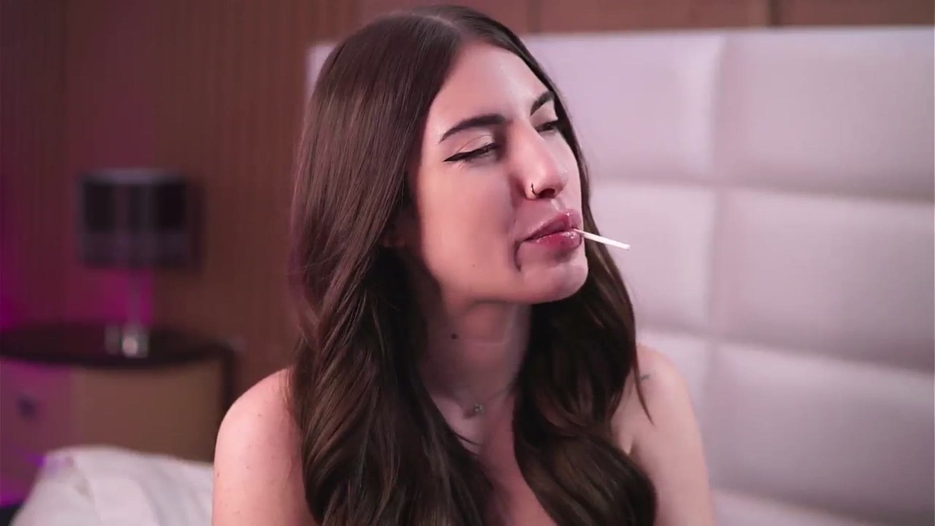 Gallery image thumbnail from BlossomBae's myfreecams stream on, 05/14/2024, 18:07 image 5 of 20