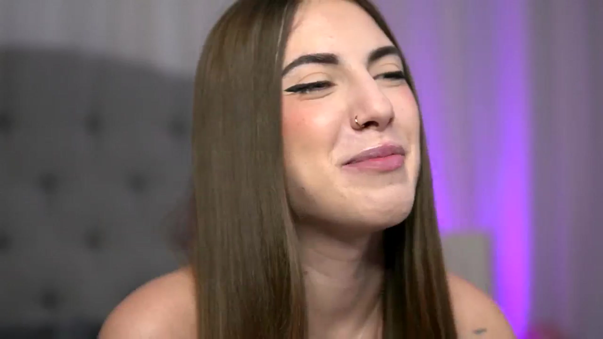 Gallery image thumbnail from BlossomBae's myfreecams stream on, 10/13/2024, 15:54 image 20 of 20