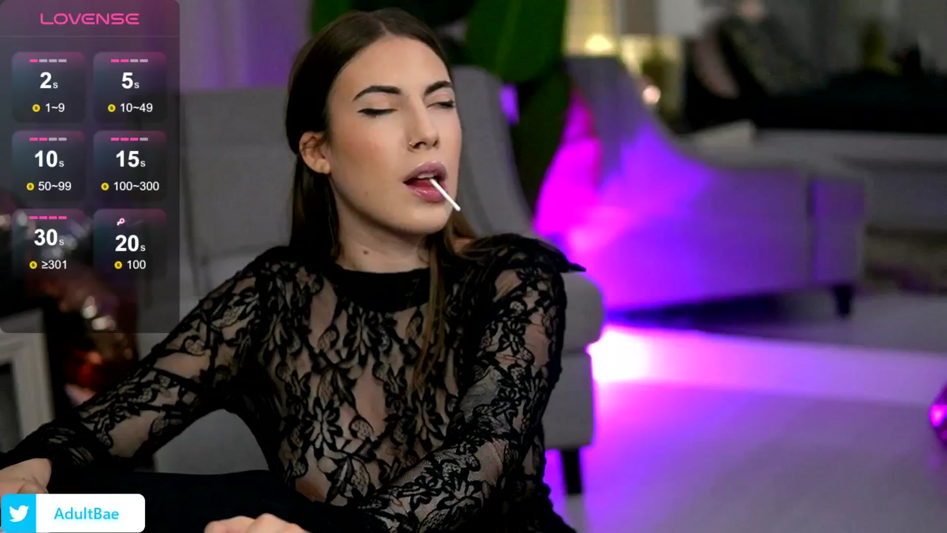 Gallery image thumbnail from BlossomBae's myfreecams stream on, 10/19/2024, 13:39 image 10 of 20