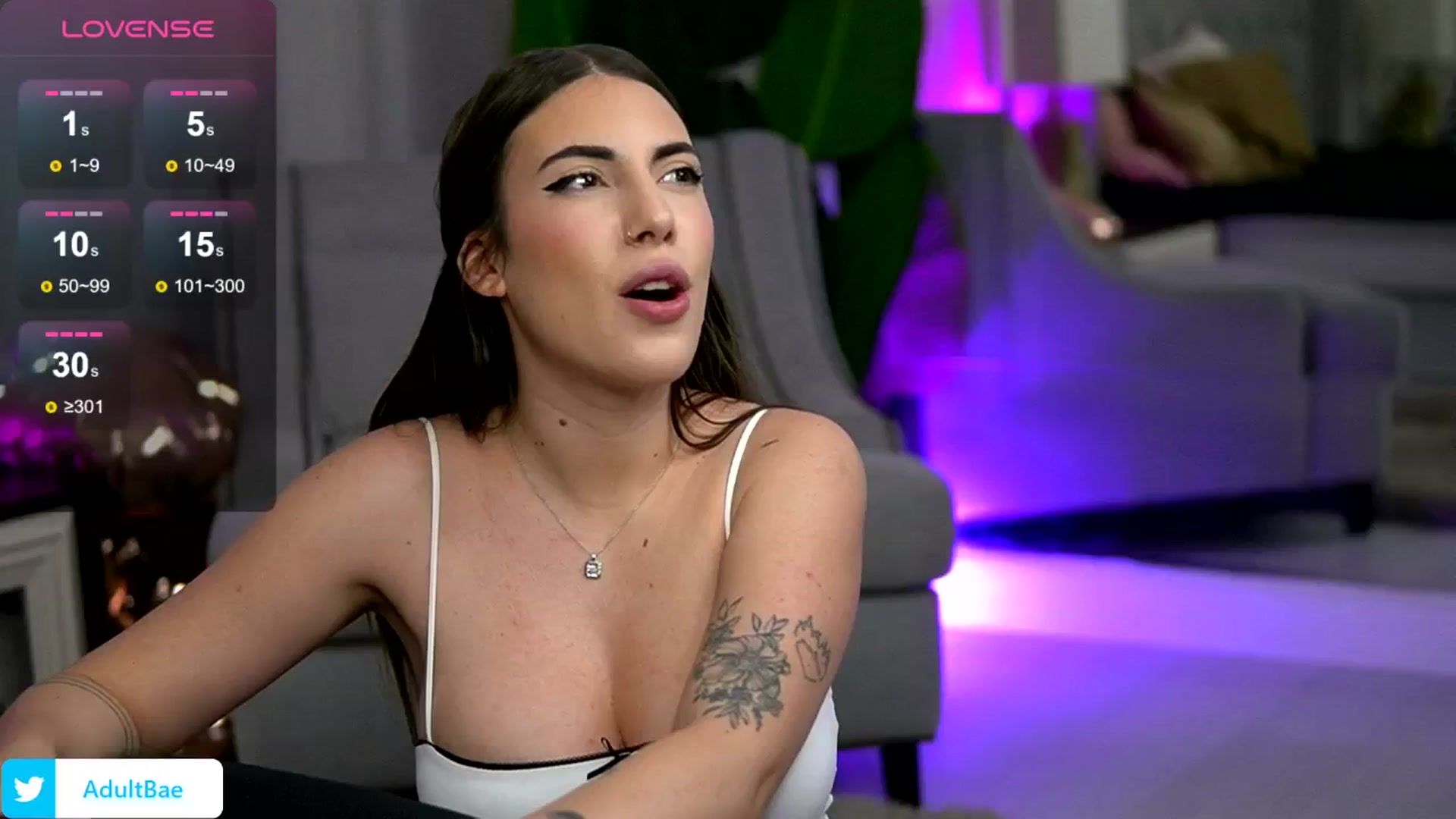 Gallery image thumbnail from BlossomBae's myfreecams stream on, 10/30/2024, 16:53 image 4 of 20