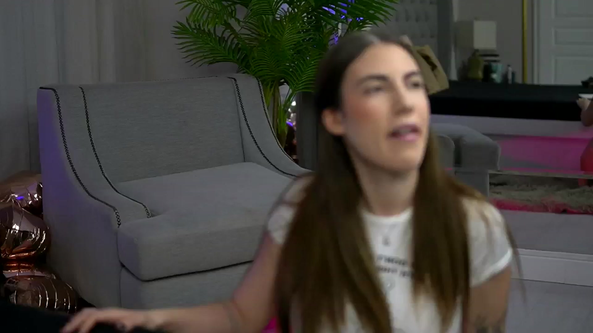 Gallery image thumbnail from BlossomBae's myfreecams stream on, 11/26/2024, 15:10 image 17 of 20