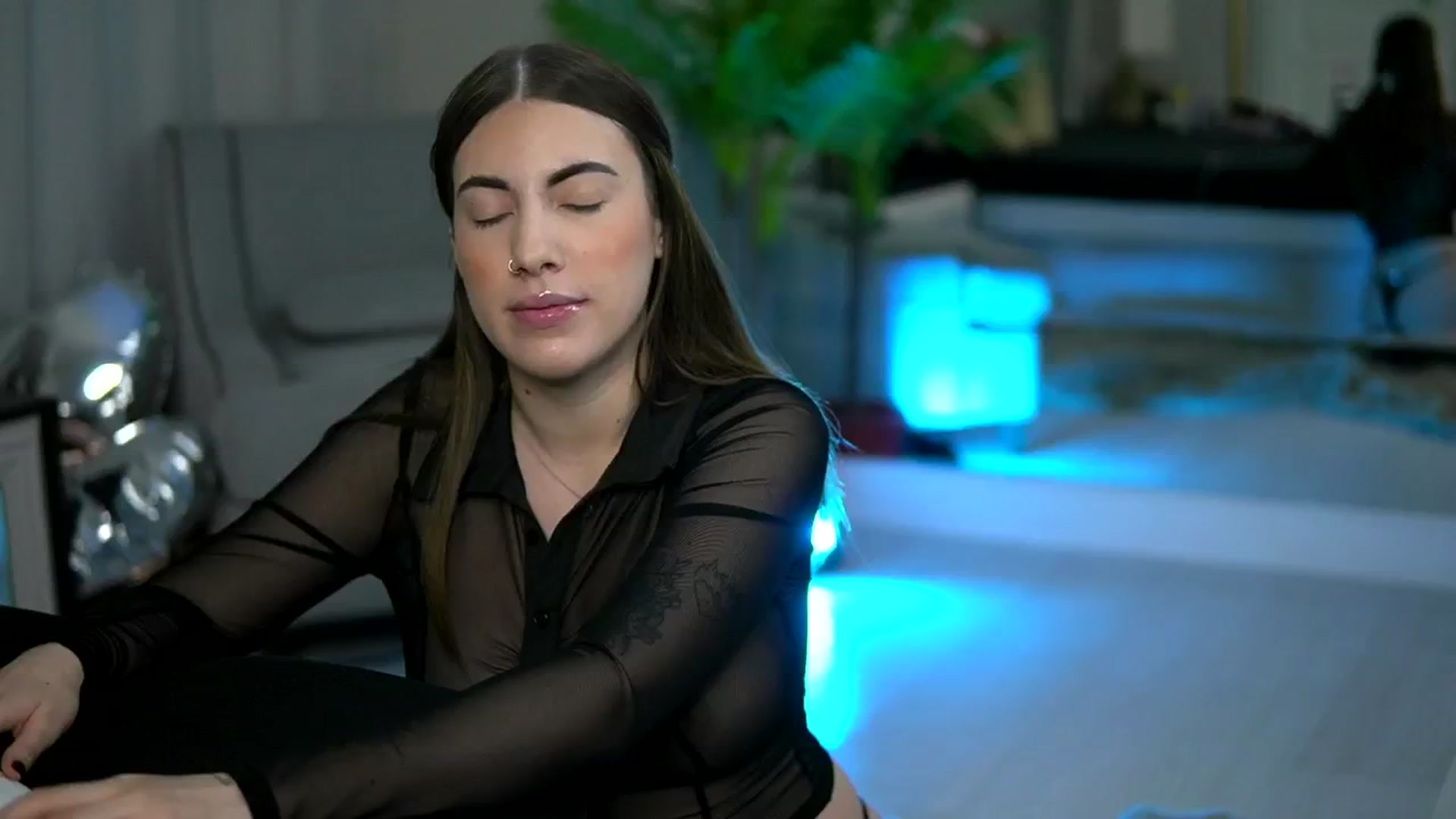 Gallery image thumbnail from BlossomBae's myfreecams stream on, 12/13/2024, 15:41 image 1 of 20
