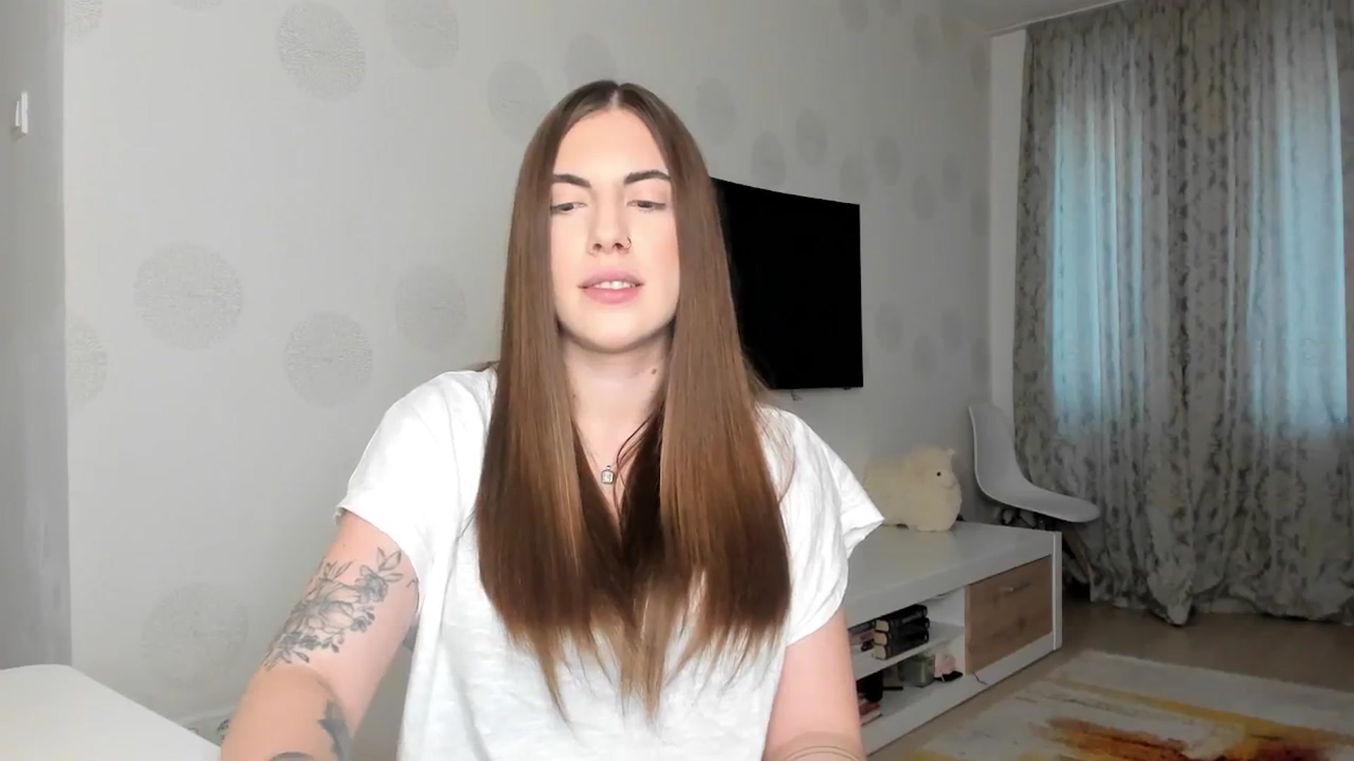 Gallery image thumbnail from BlossomBae's myfreecams stream on, 01/09/2025, 14:49 image 6 of 20