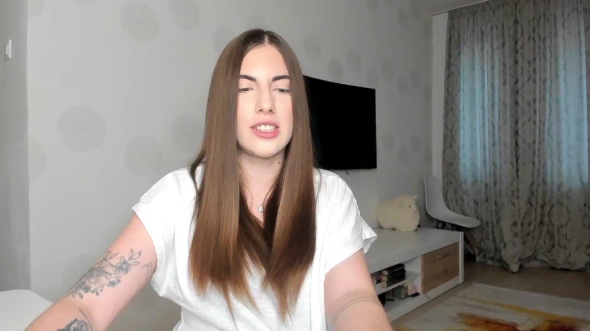 Gallery image thumbnail from BlossomBae's myfreecams stream on, 01/09/2025, 14:49 image 16 of 20