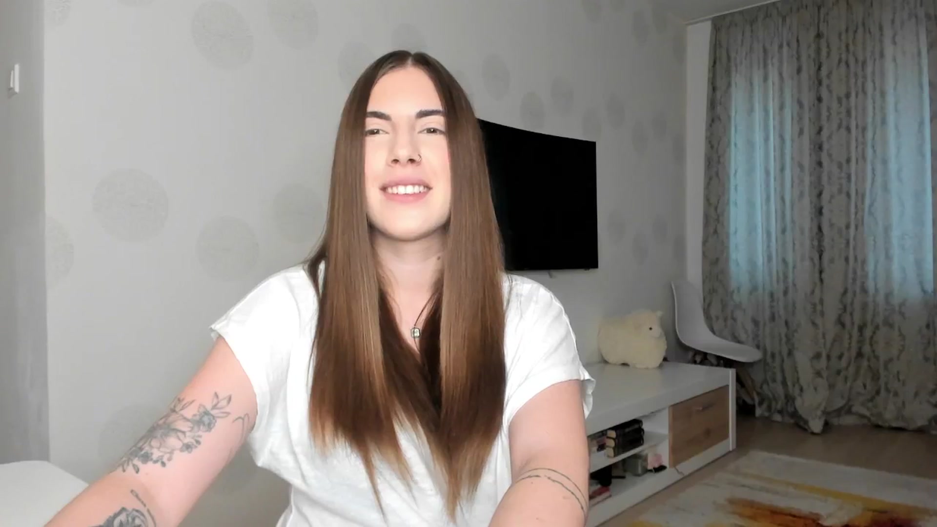 Gallery image thumbnail from BlossomBae's myfreecams stream on, 01/09/2025, 14:49 image 15 of 20