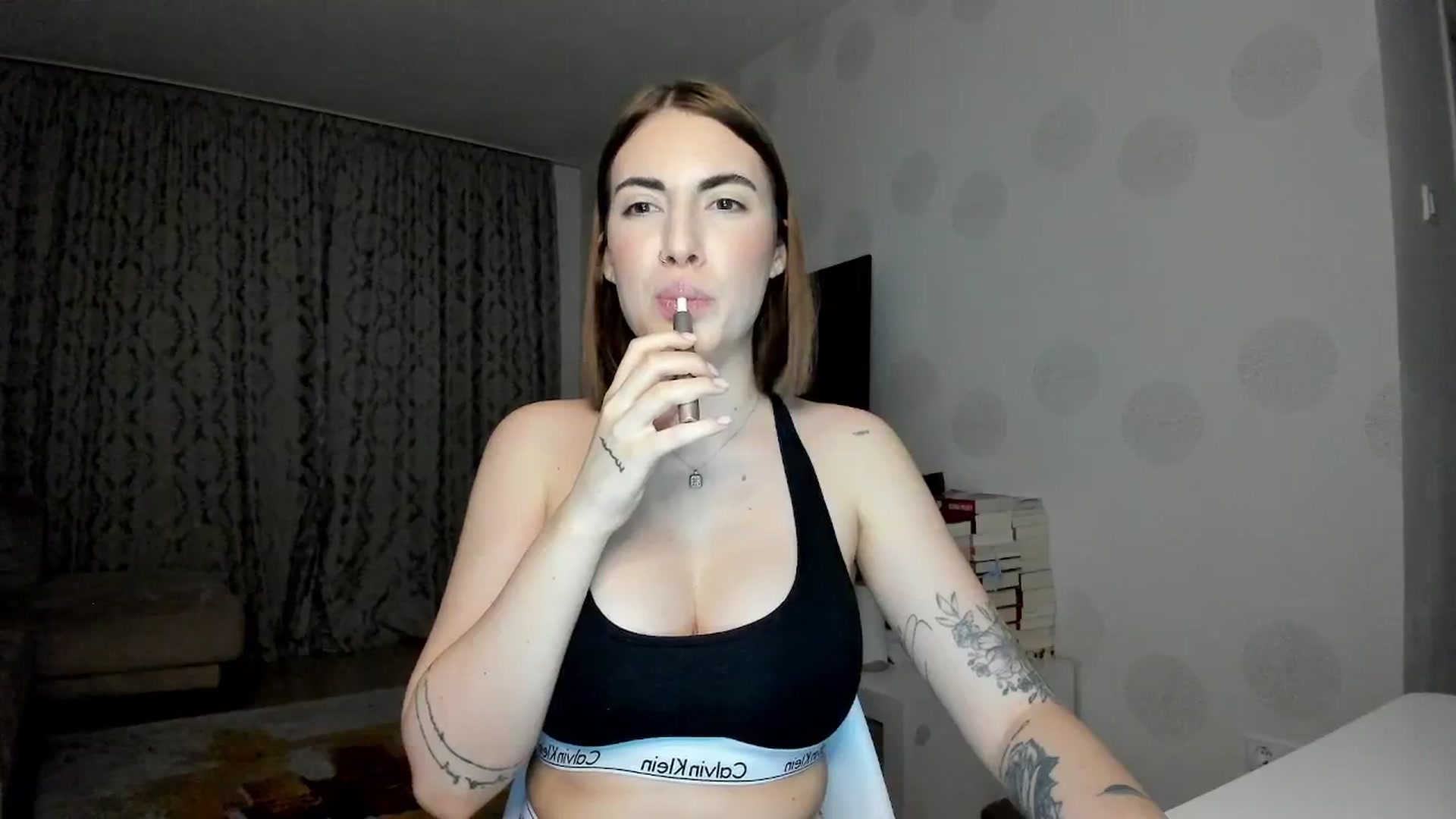 Gallery image thumbnail from BlossomBae's myfreecams stream on, 04/12/2025, 18:33 image 3 of 20