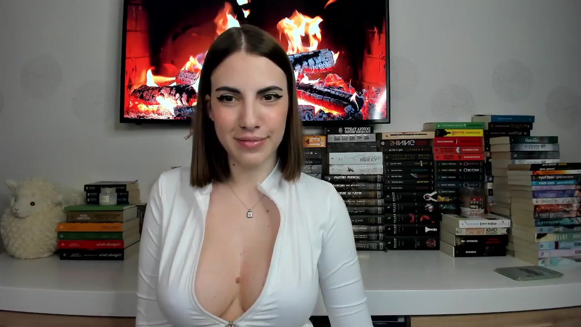 Gallery image thumbnail from BlossomBae's myfreecams stream on, 05/25/2025, 17:08 image 10 of 20