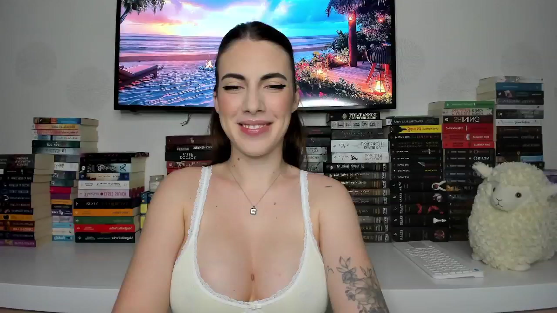 Gallery image thumbnail from BlossomBae's myfreecams stream on, 07/28/2025, 17:20 image 17 of 20