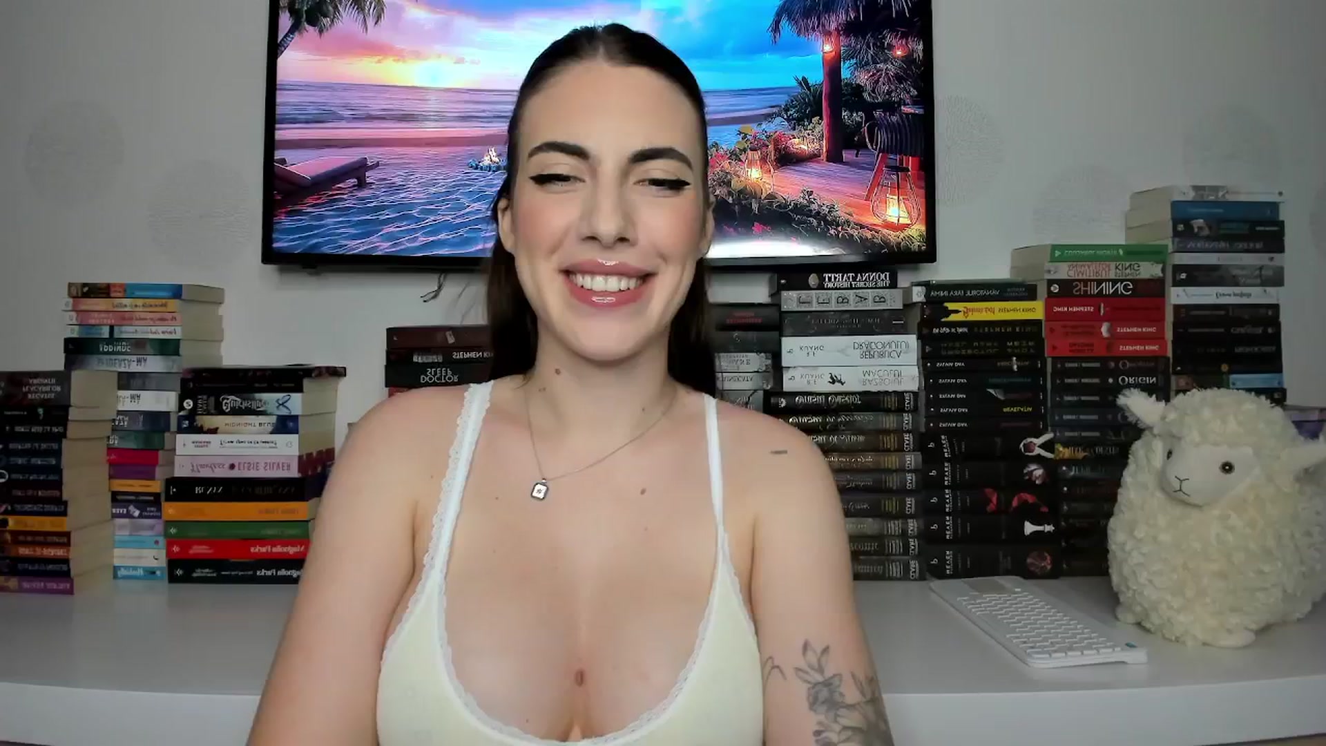 Gallery image thumbnail from BlossomBae's myfreecams stream on, 07/28/2025, 19:18 image 10 of 20