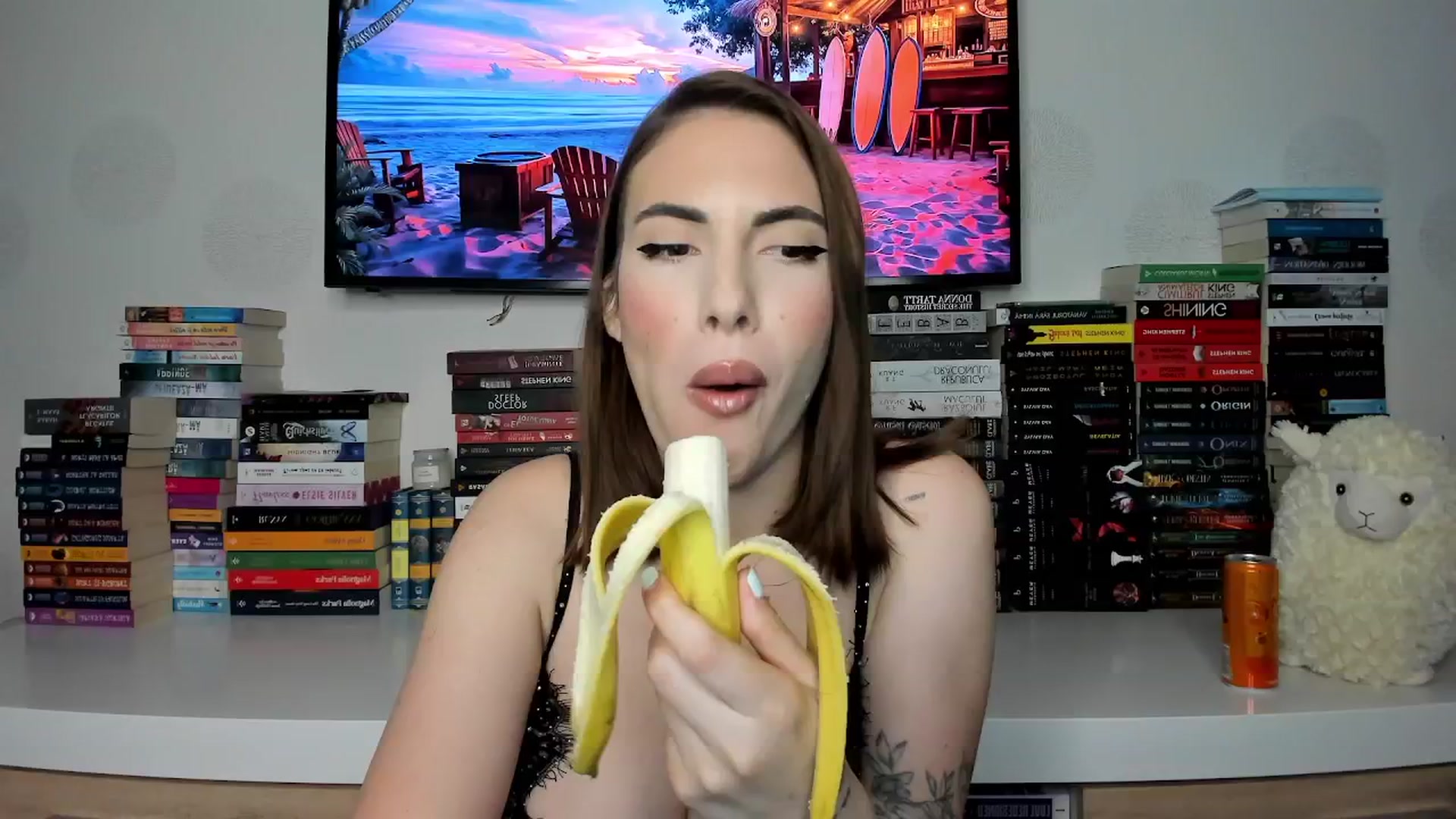 Gallery image thumbnail from BlossomBae's myfreecams stream on, 08/03/2025, 17:42 image 7 of 20